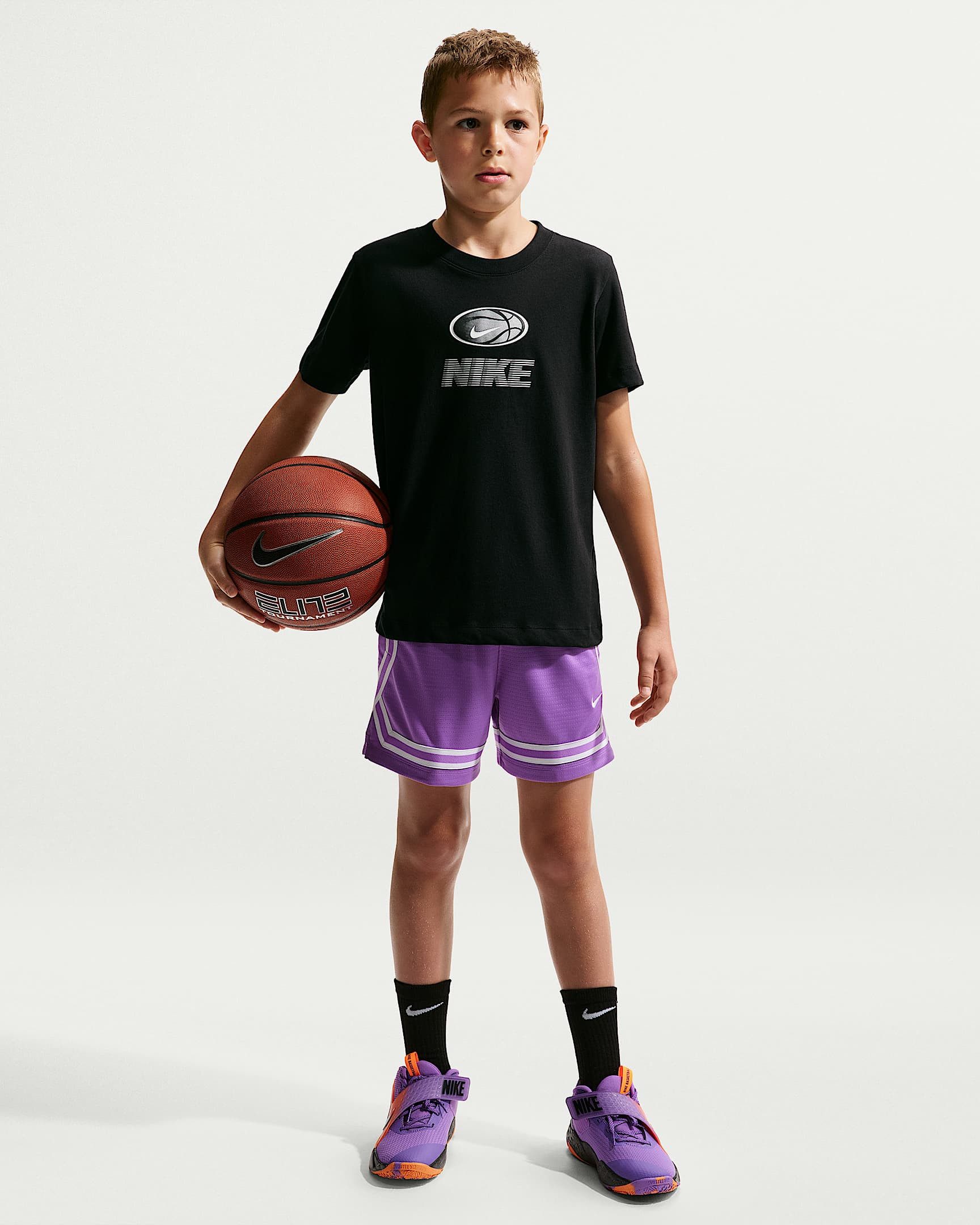 Nike Trainingsshirt Nike Big Kids' Dri-FIT T-Shirt Für Kinder und Jugendliche