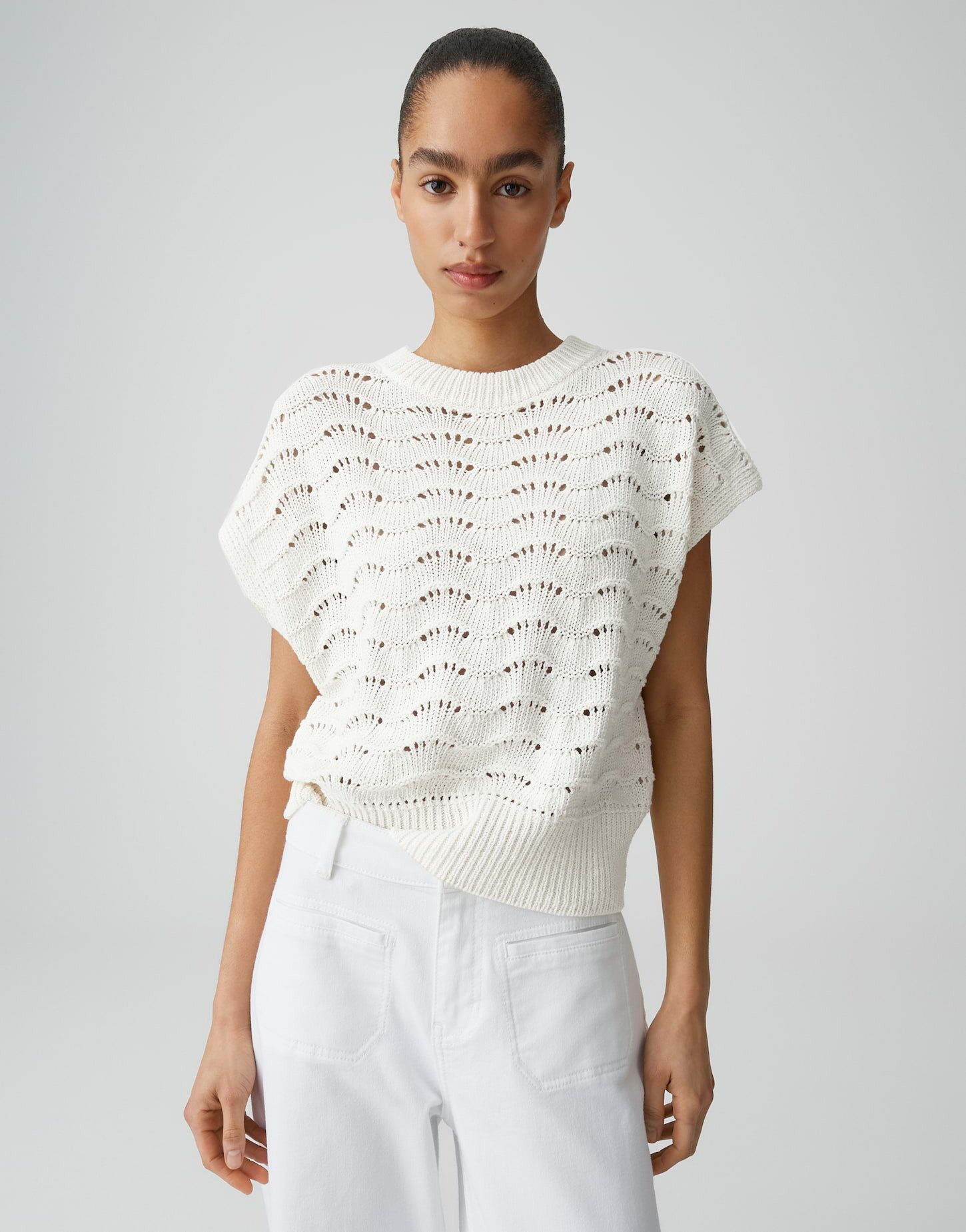 OPUS Strickpullover Pydra aus Feinstrick mit lockerer Passform Lochstrickmuster, leichte Transparenz, weicher Griff, Casual