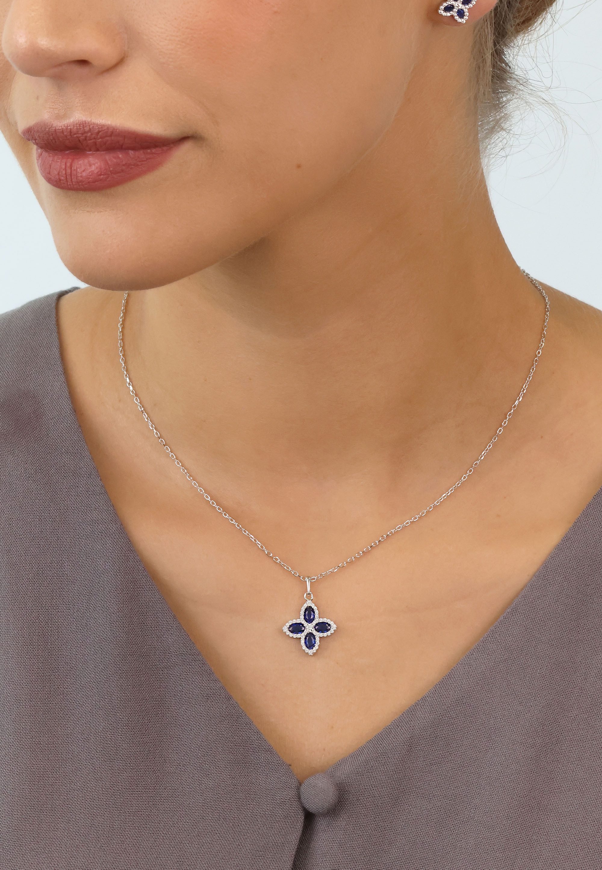 NANA KAY Kette ohne Anhänger Pretty Petals, mit farblosem Stein und blauem Stein