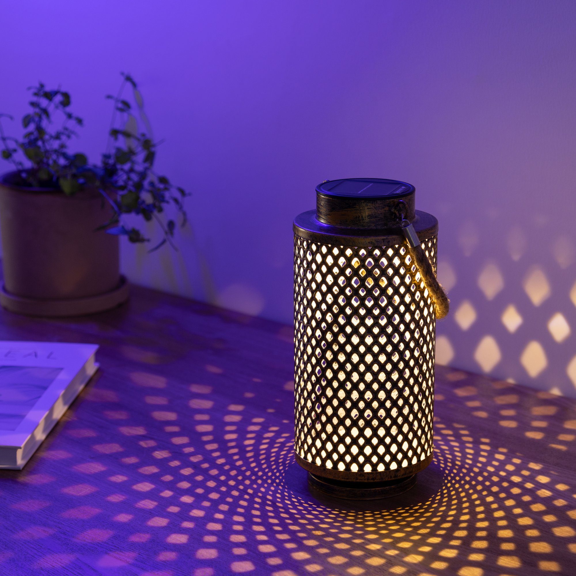 Navaris LED Solarleuchte LED Solarlaterne zylindrisch - Orientalische Garte günstig online kaufen