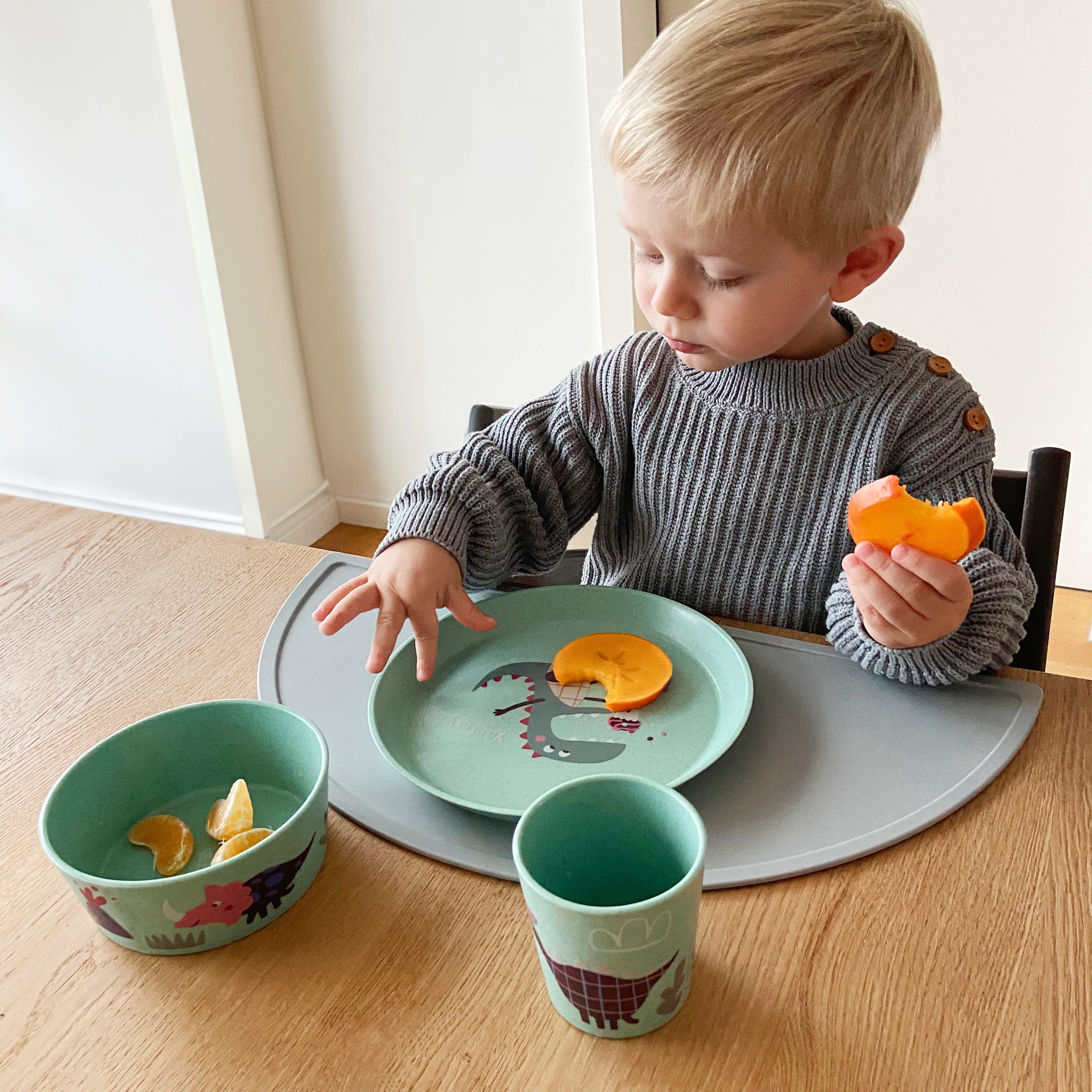 KOZIOL Kindergeschirr-Set Kleiner Teller + Schale + Becher CONNECT REX (3-tlg), 1 Personen, Kunststoff, in Deutschland produziert – Bild 2 von 5