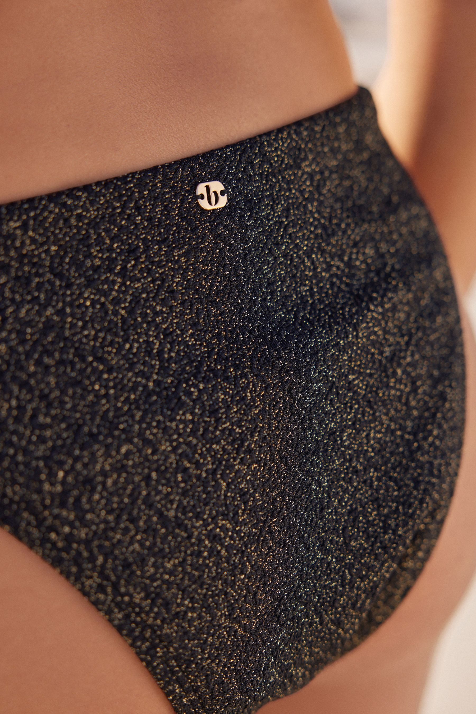 B by Ted Baker Bikini-Hose B By Ted Baker Glitzer Bikinihose mit hohem Bein (1-St)