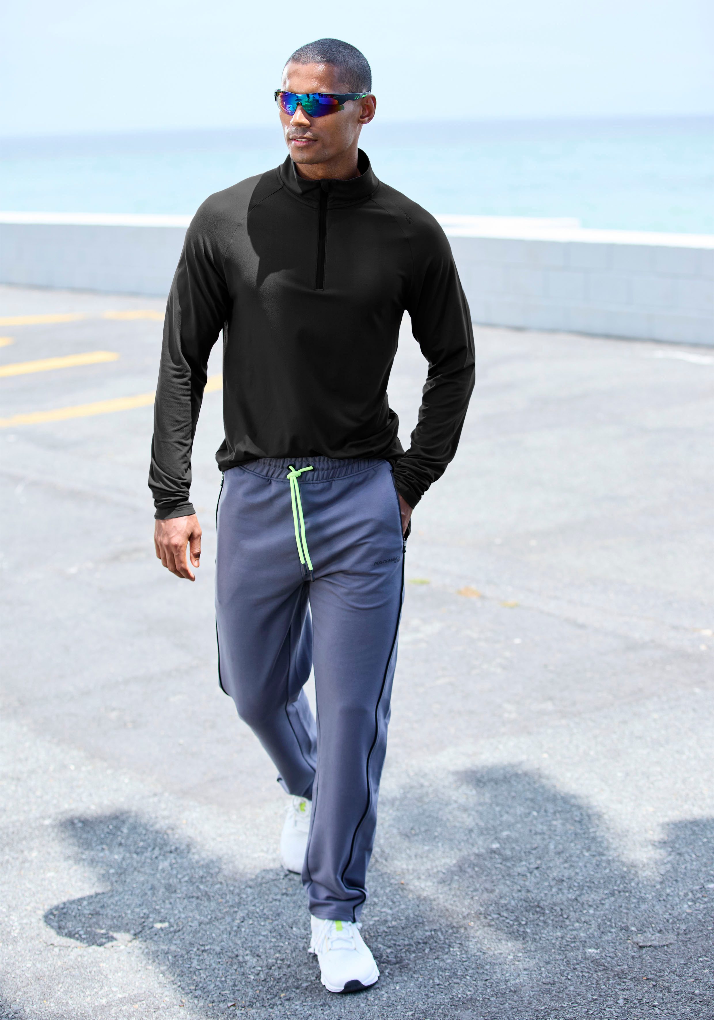 AUTHENTIC LE JOGGER Funktionsshirt mit Stehkragen und Reißverschluss