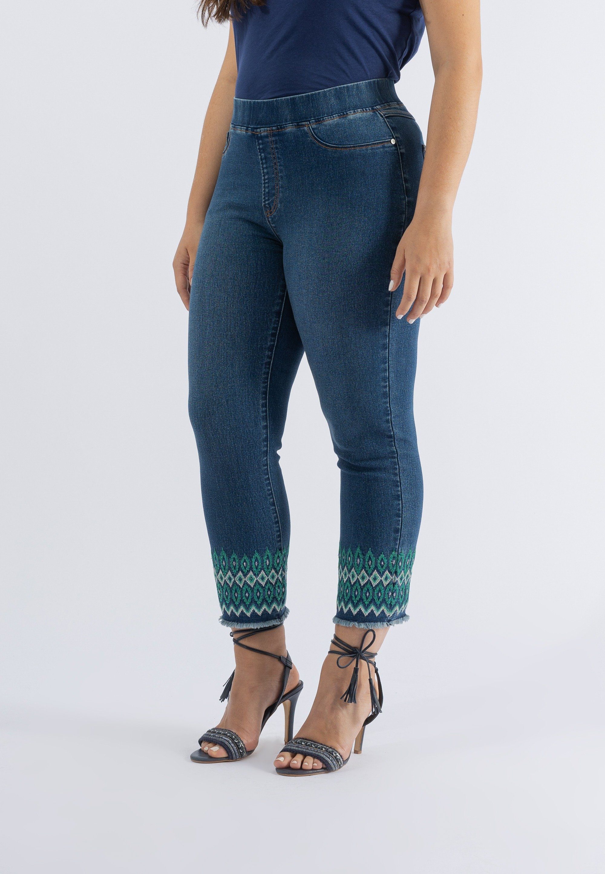 October Bequeme Jeans mit modischen Stick-Details