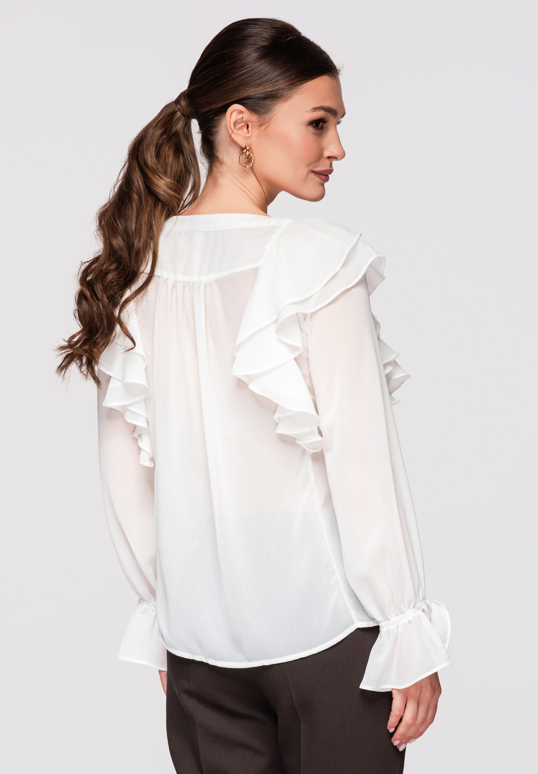 OMBRE Hemdbluse Damen Bluse mit Volants Elegant Ecru L (kein Set, 1-tlg) Volants an Dekolleté und Schultern