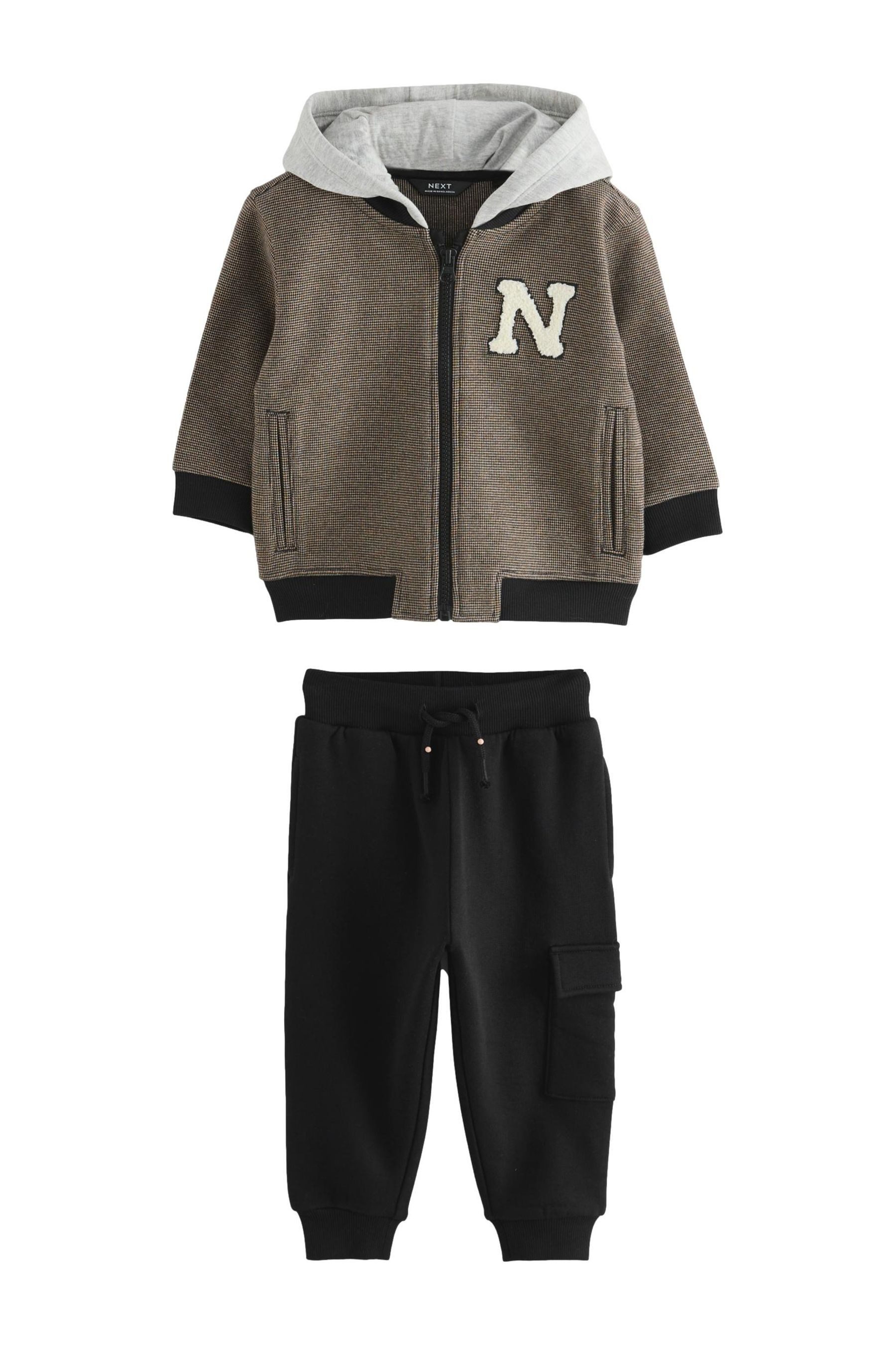 Next Sportanzug Bomberjacke mit Kapuze und Jogginghose im Set (2-tlg)