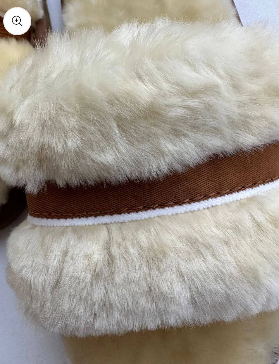 LIRA Deko Lammfell Damen Slipper Pantoffel Kuschelige Hausschuhe Plüsch Hausschuhe rutschfest, Innenfutter: 100 % Lammfell, weich & atmungsaktiv
