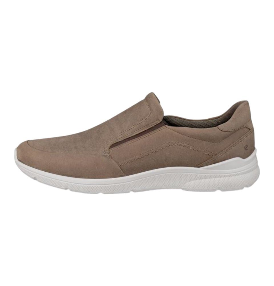 Ecco Alltag-Travelschuhe Irving (Nubukleder, Slip-On) hellbraun Herren Sneaker