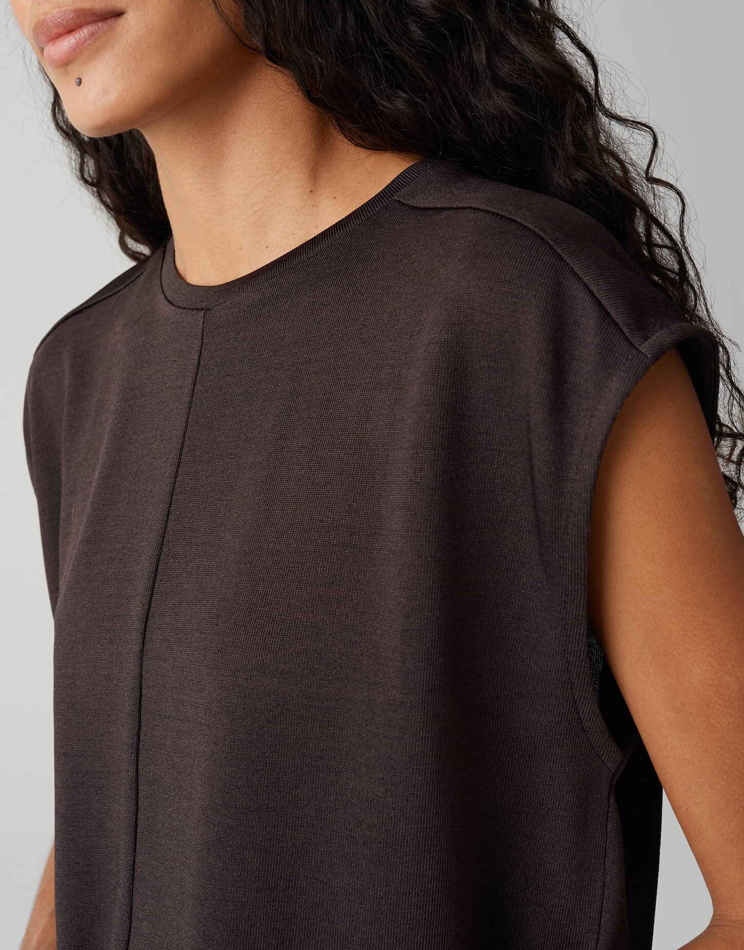 OPUS Kurzarmshirt SLUMMI Regular mit feiner Rippstruktur – Bild 4 von 5