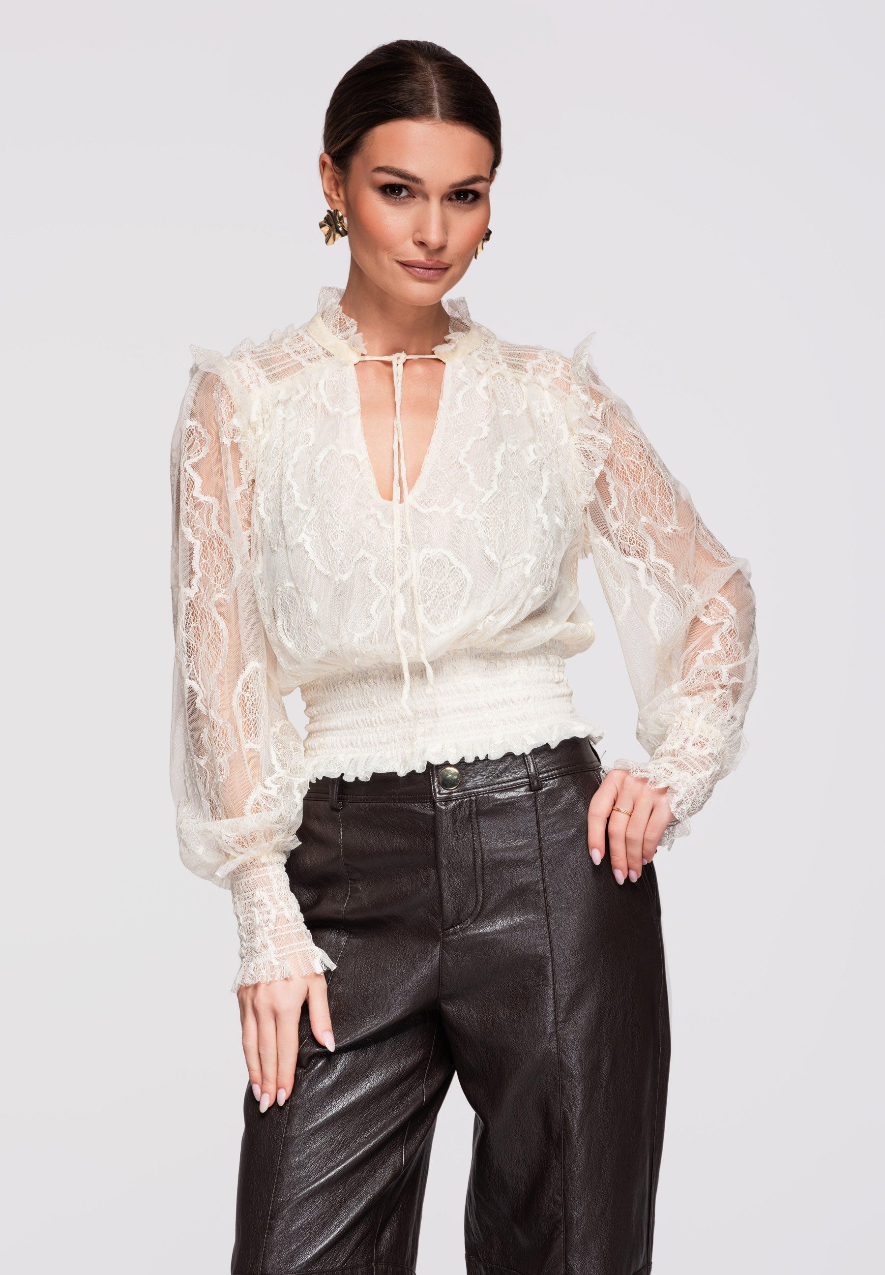 OMBRE Langarmbluse Romantische Spitzenbluse im Vintage-Boho-Stil mit V-Auss günstig online kaufen