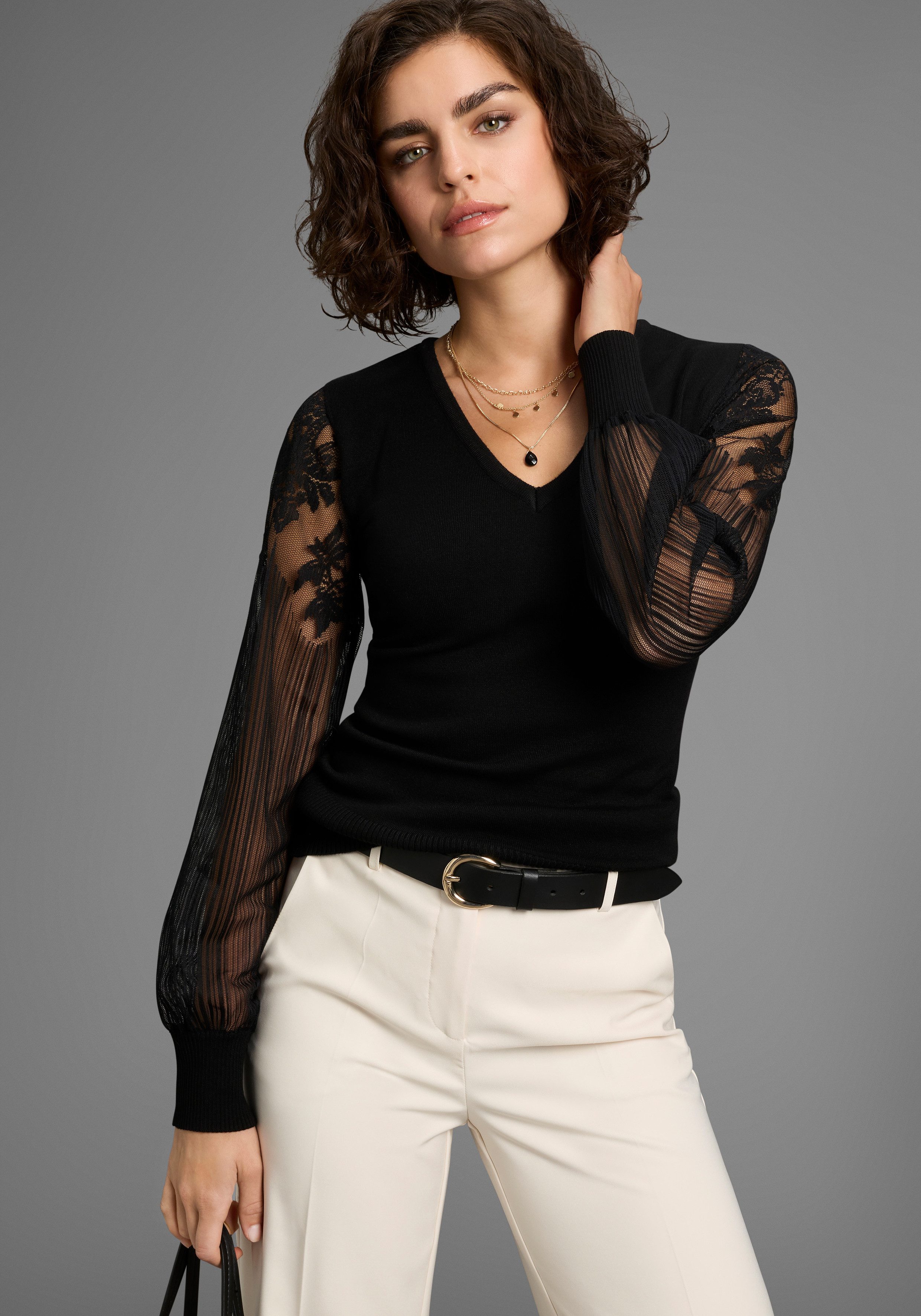 Melrose V-Ausschnitt-Pullover mit Ärmeln aus hochwertiger Spitze