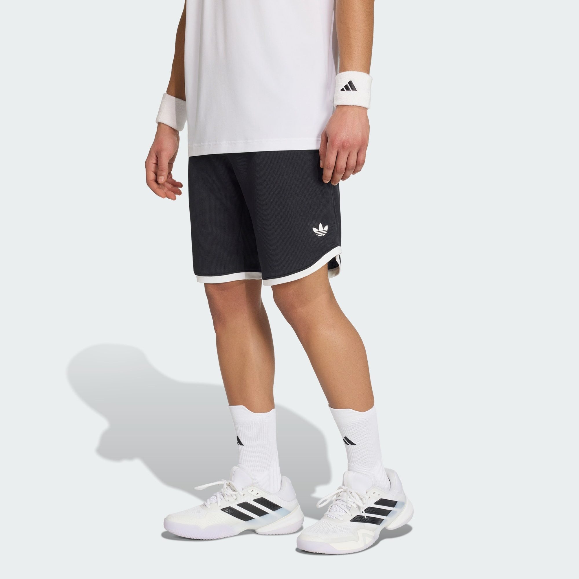 adidas Performance Shorts TENNIS CLASSICS SHORTS (1-tlg)