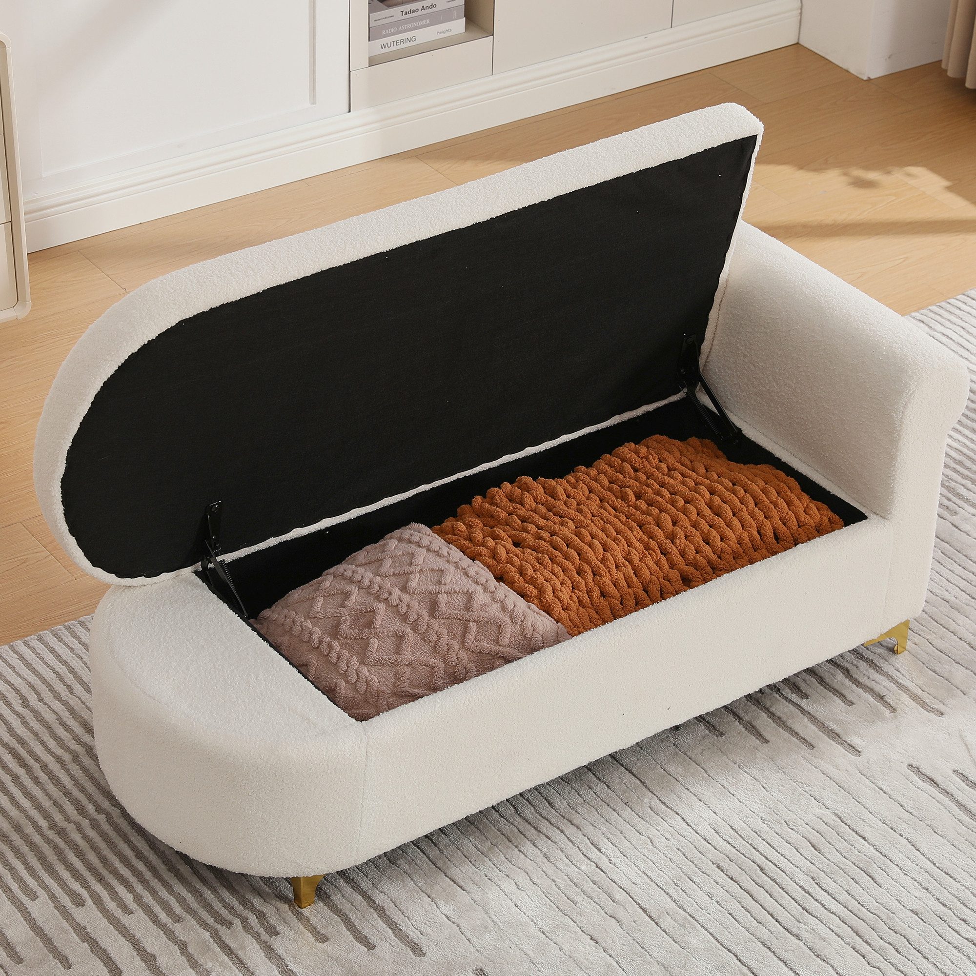 OKWISH Chaiselongue Multifunktionale 134x64x70 cm aus Teddyplüsch, Wellenförmige Rückenlehne, hochdichte Sitzkissen 1 Teile, Inkl. Lenden- & Nackenkissen, Stauraum im modernen Design