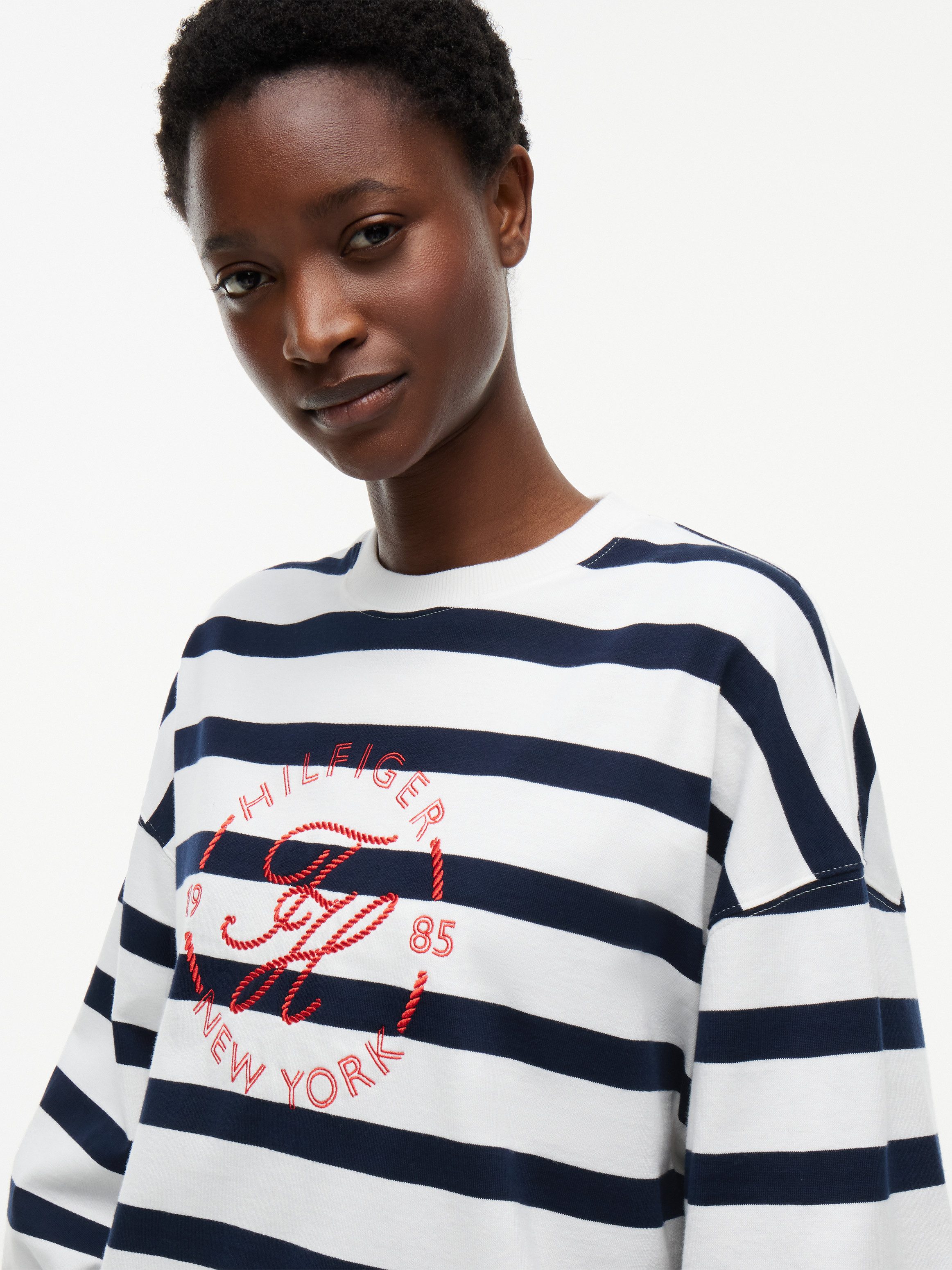 Tommy Hilfiger Sweatshirt TH Relaxed Fit Rundhals-Sweatshirt Baumwolle, relaxed fit