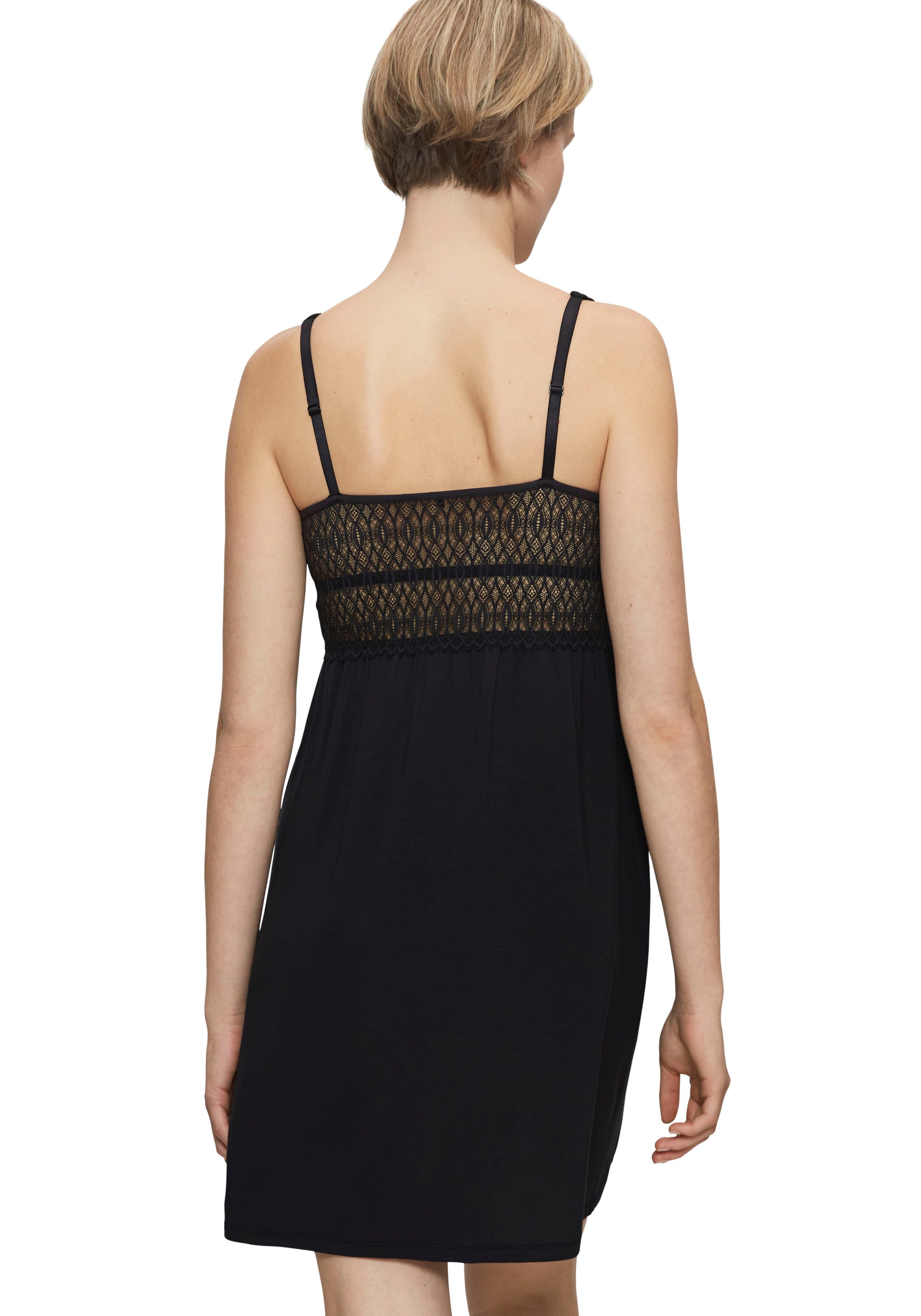 Triumph Nachthemd Aura Spotlight NDK 01 X Cups mit Spitze besetzt