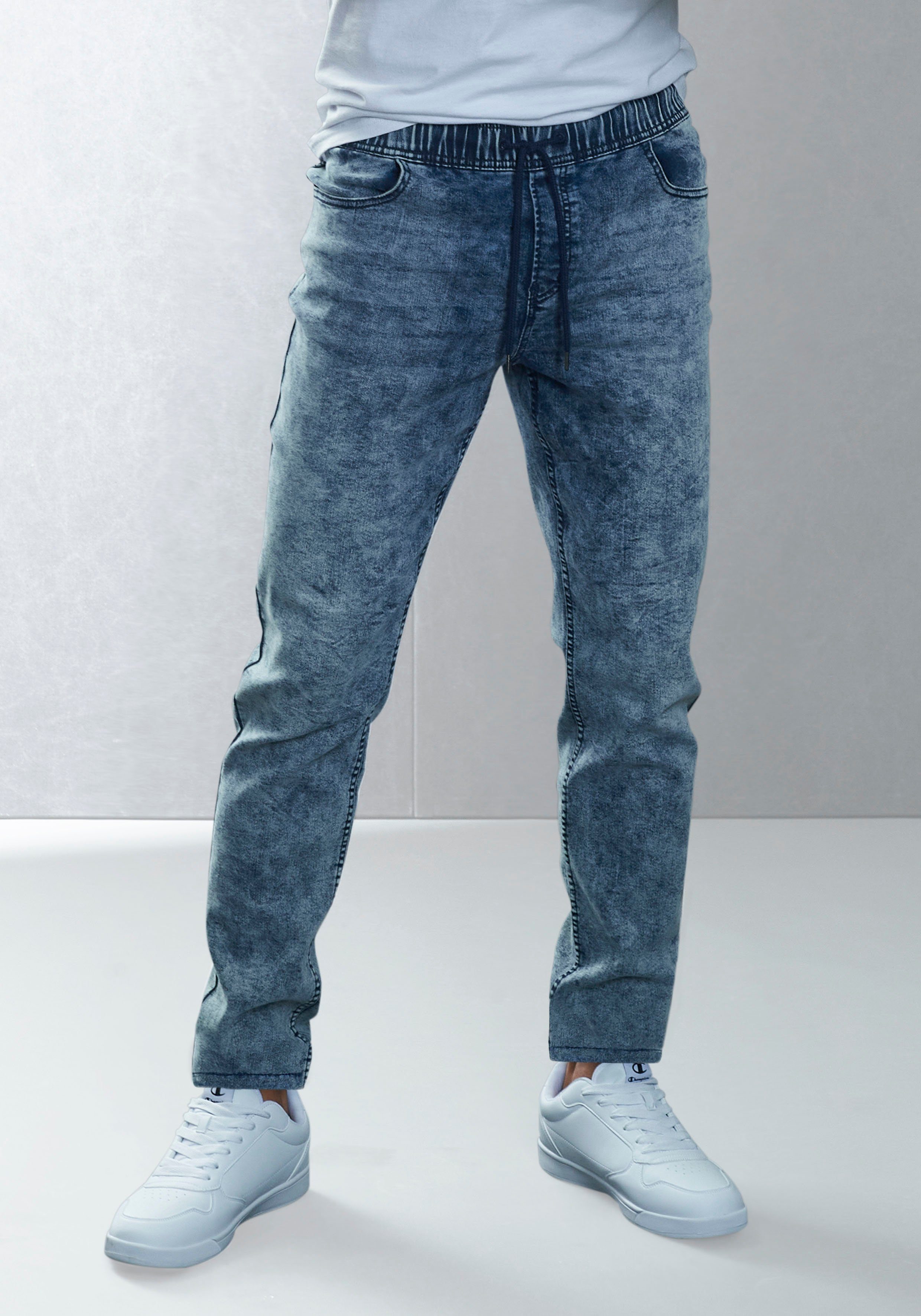 Buffalo Jogg Pants - Schlupfjeans blau-moonwashed in Moonwashed-Optik