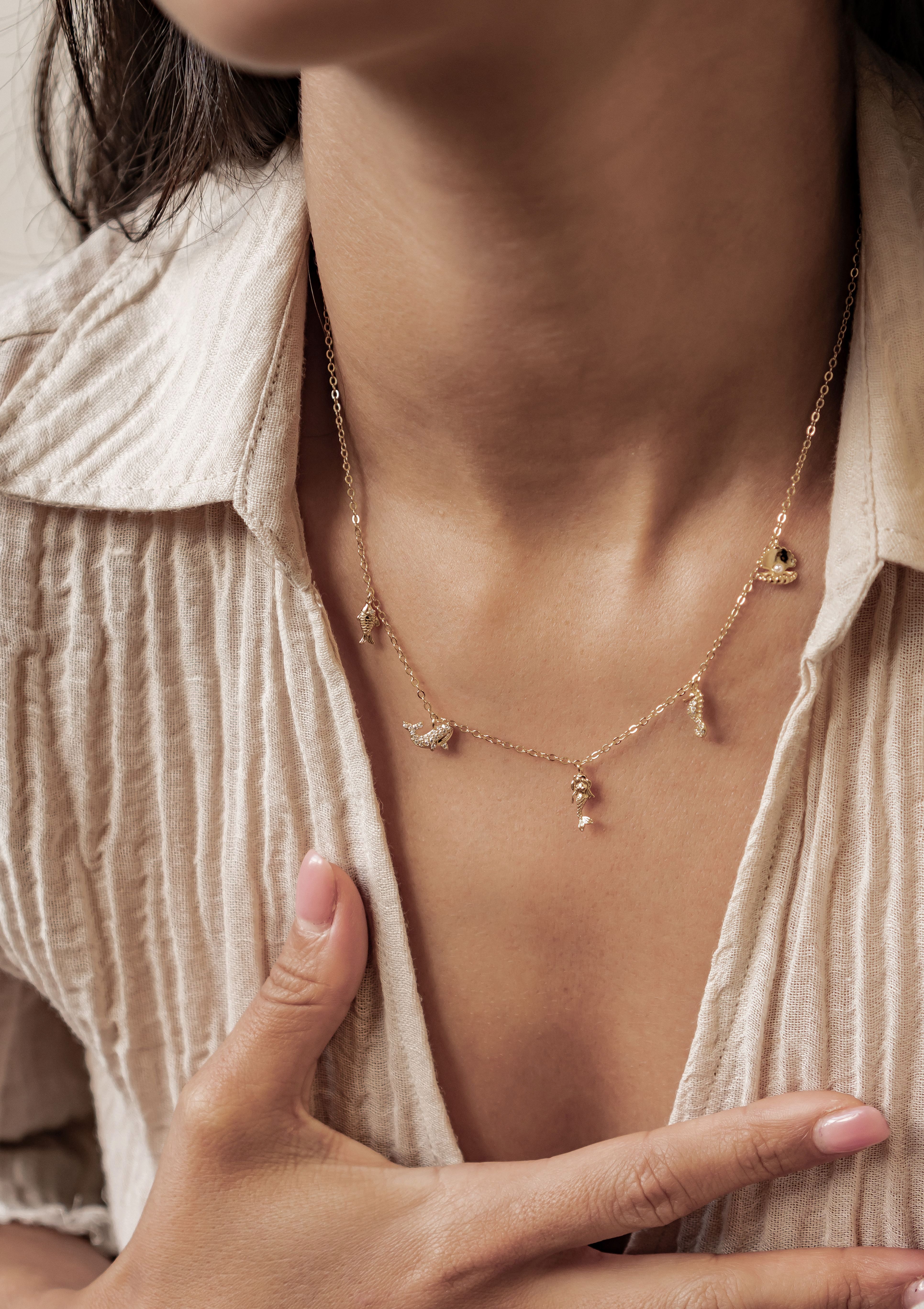 Hey Happiness Charm-Kette mit maritimen Anhängern, mit Zirkonia, Damen Silberkette aus 925 Silber vergoldet, Meer-Motiven