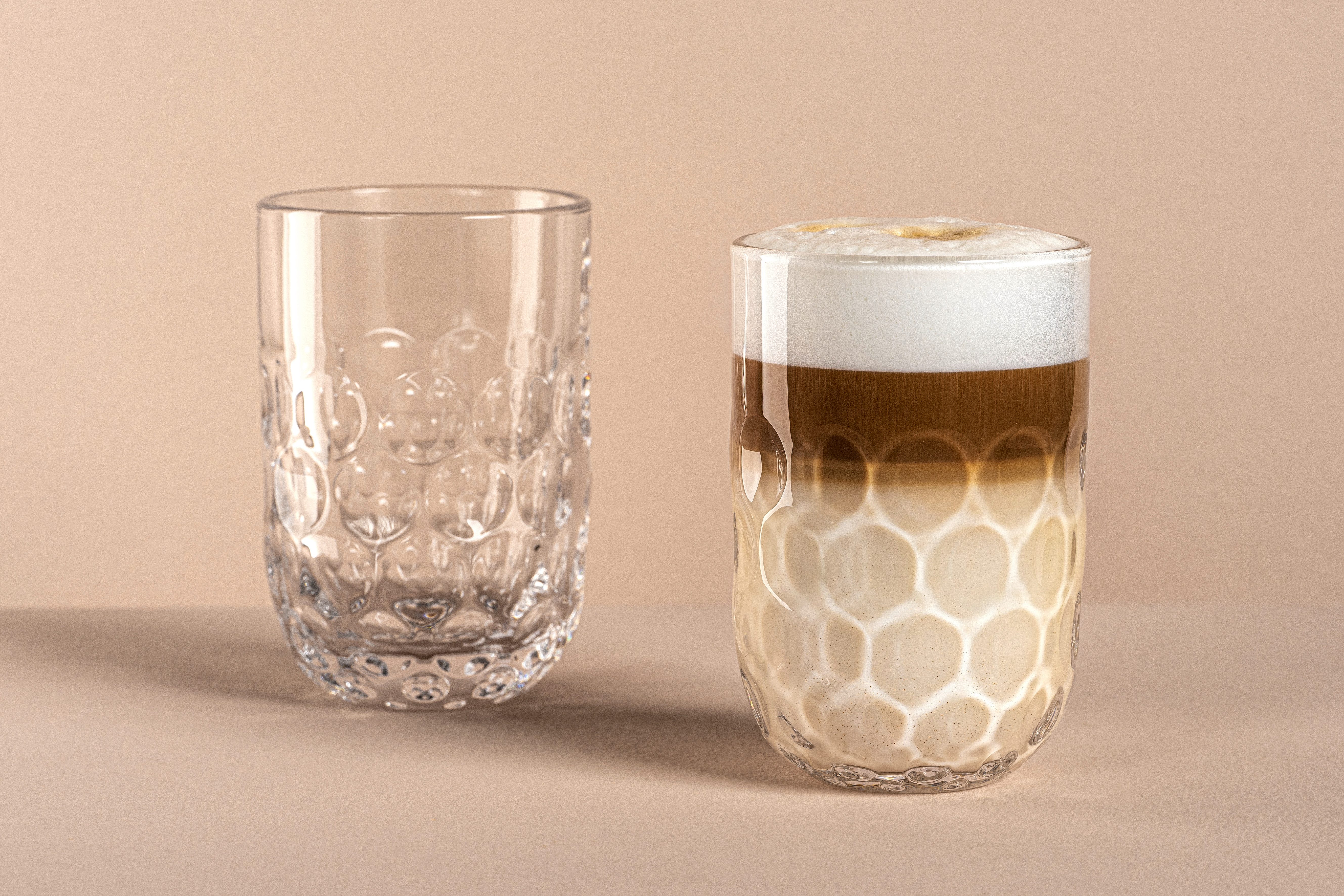 LEONARDO Latte-Macchiato-Glas GOCCE, 380 ml, 6er-Set, 6-tlg., Glas, 1. Variante, mit Tropfenrelief