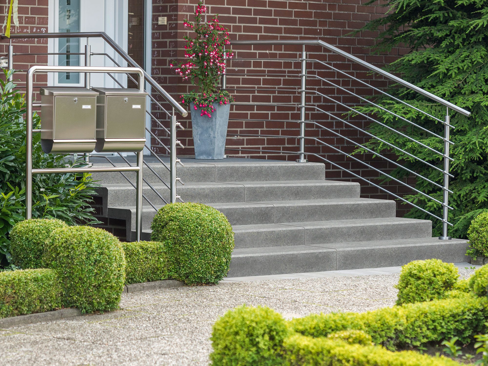 Diephaus Treppenstufe WINKELSTUFE GRAU 120/32/18 CM