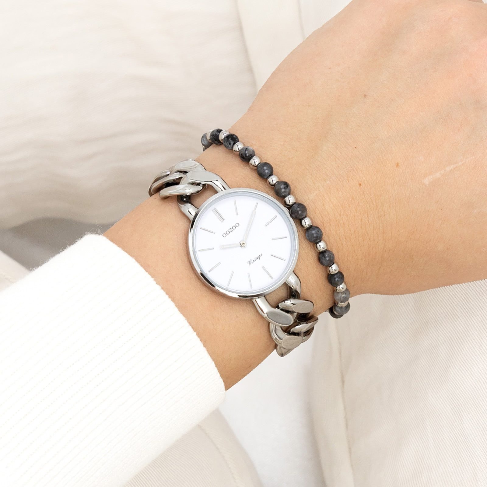 OOZOO Quarzuhr Oozoo Damen Armbanduhr Vintage Series, (Analoguhr), Damenuhr rund, mittel (ca. 32mm) Metallarmband, Fashion-Style