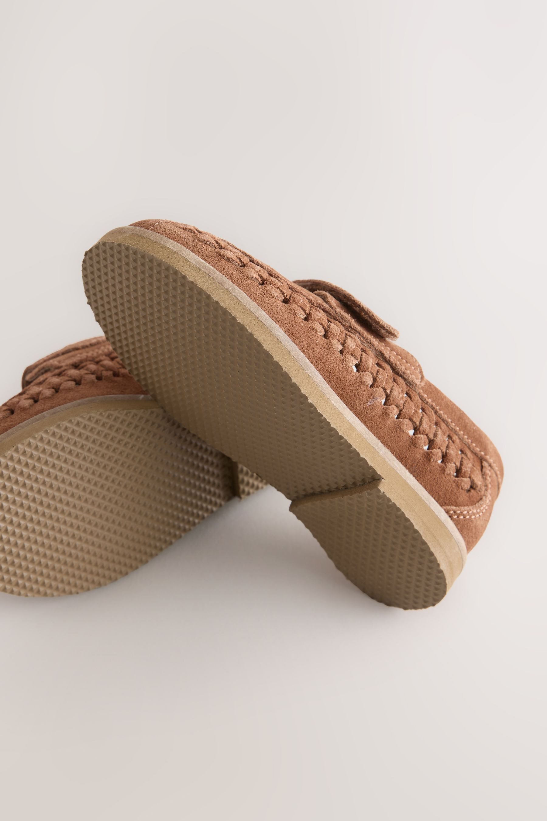 Next Loafer mit Klettverschluss aus Veloursleder Loafer