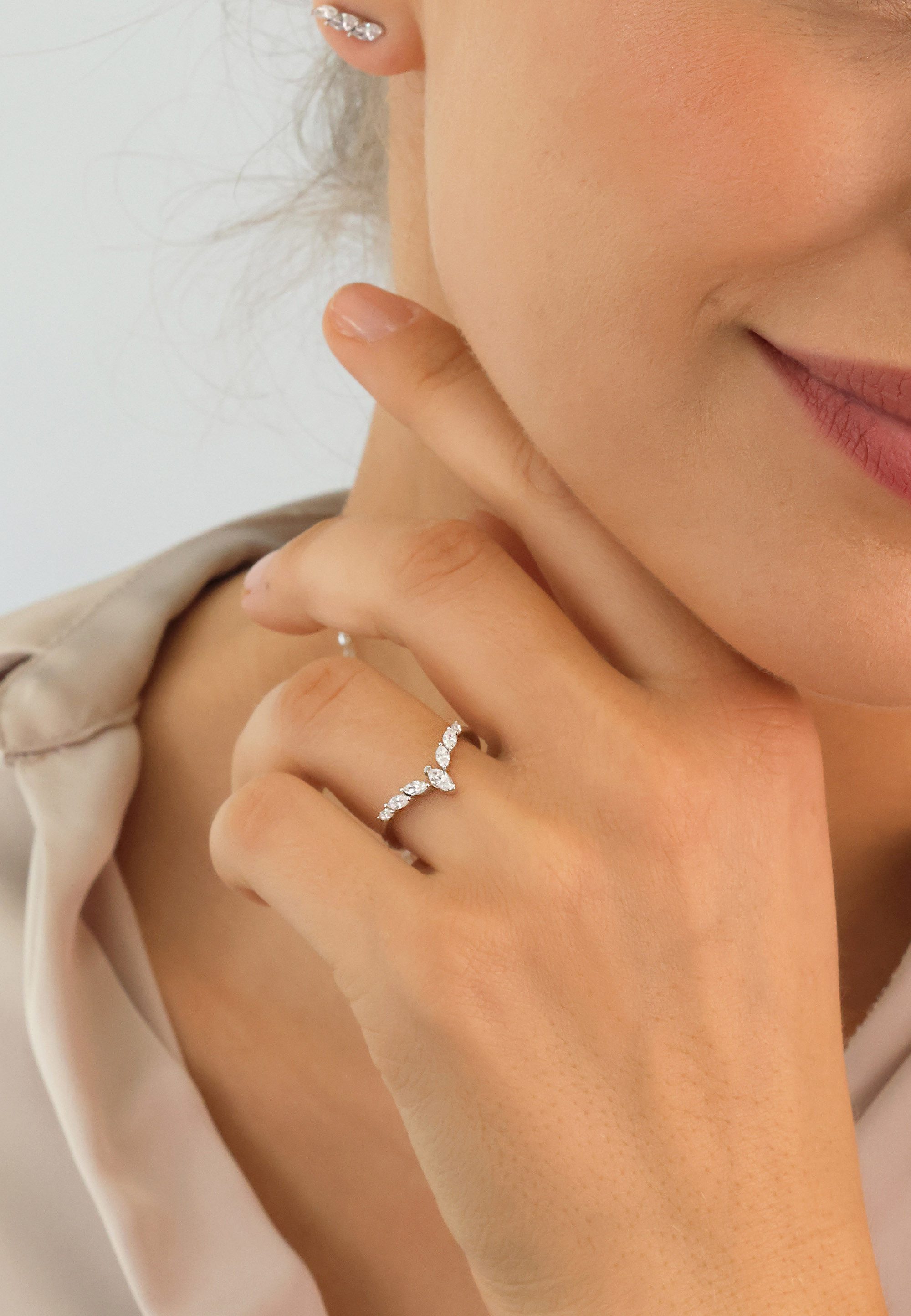 NANA KAY Fingerring Sparkly Couture, mit farblosem Stein