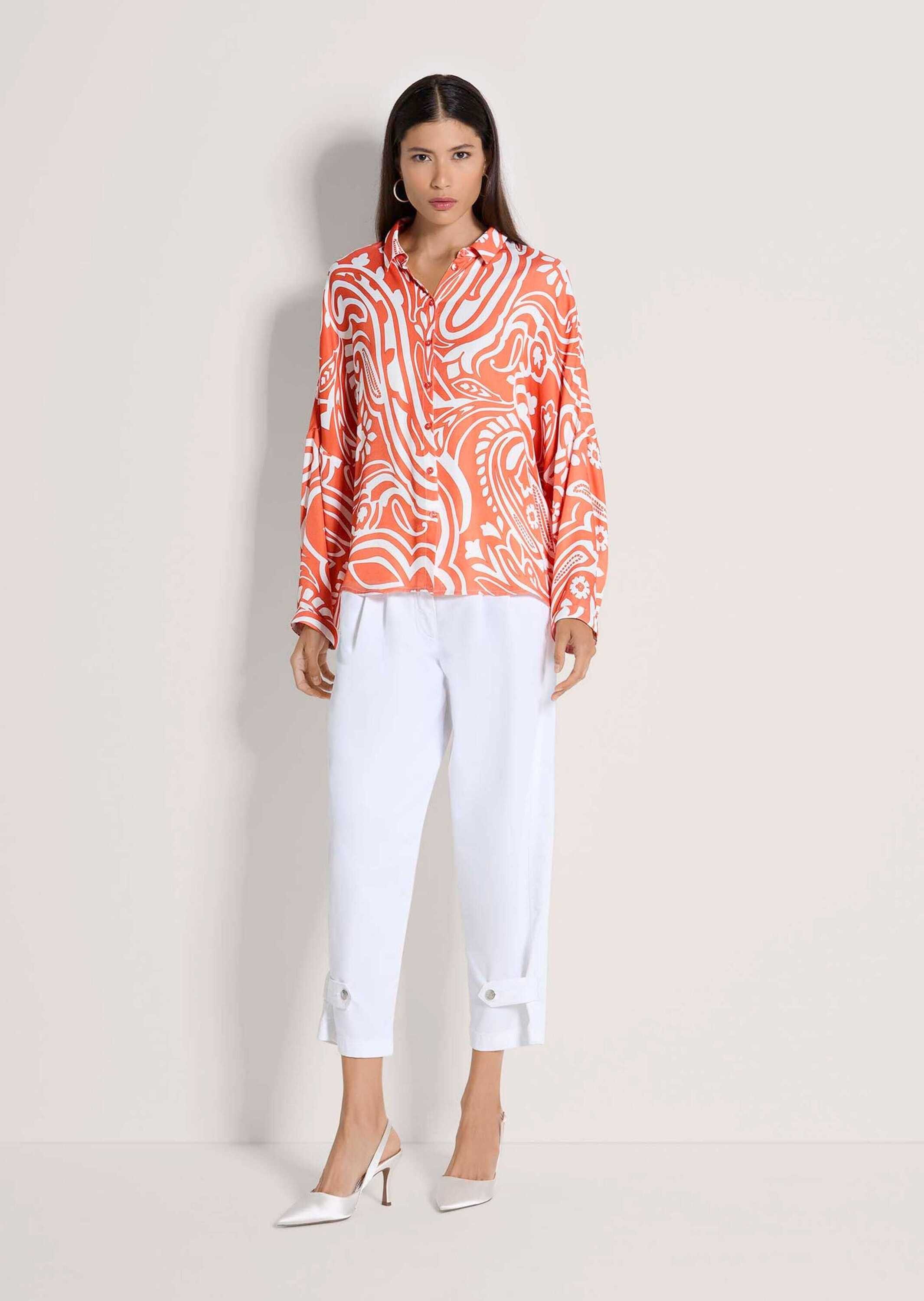 MADELEINE Hemdbluse Blusenshirt mit organischem Muster Viskosebluse mit Hemdkragen, Knopfleiste und Langarm
