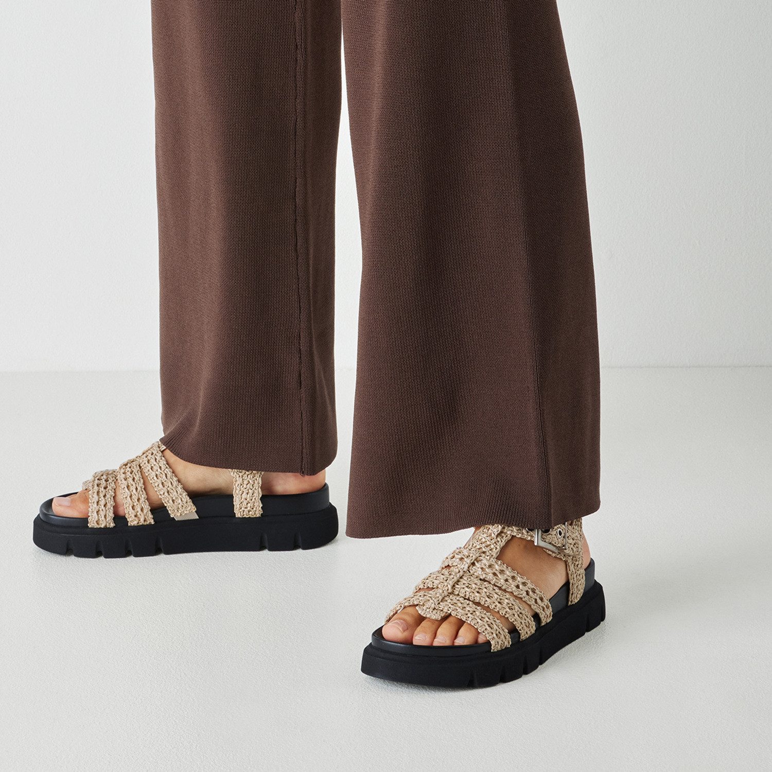 Tamaris Riemchensandale Sommerschuh, Römersandalette in veganer Verarbeitung
