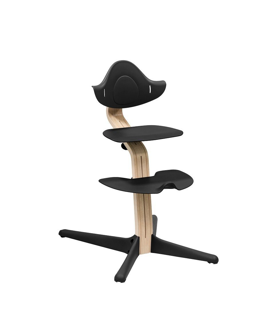 Stokke Hochstuhl Nomi® Hochstuhl, der zu aktivem Sitzen inspiriert, Geeignet für Babys bis Erwachsene bis zu 150 kg Natural Black