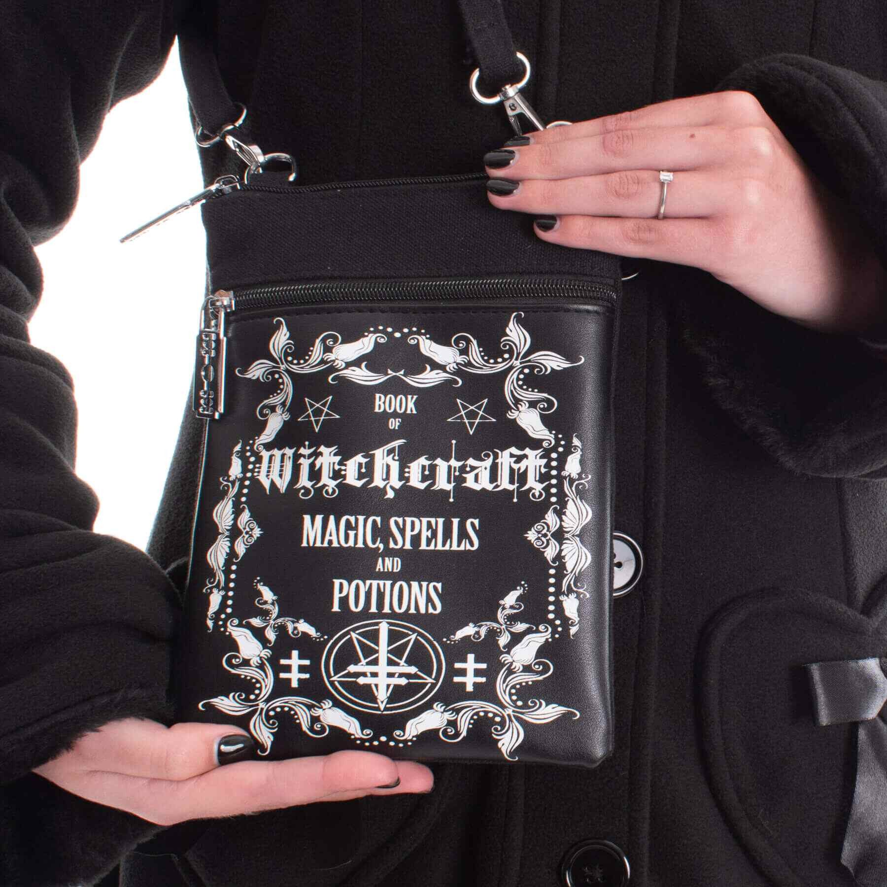 Heartless Handtasche Witchcraft Shoulder Bag, Gothic Goth Hexe Wiccan günstig online kaufen
