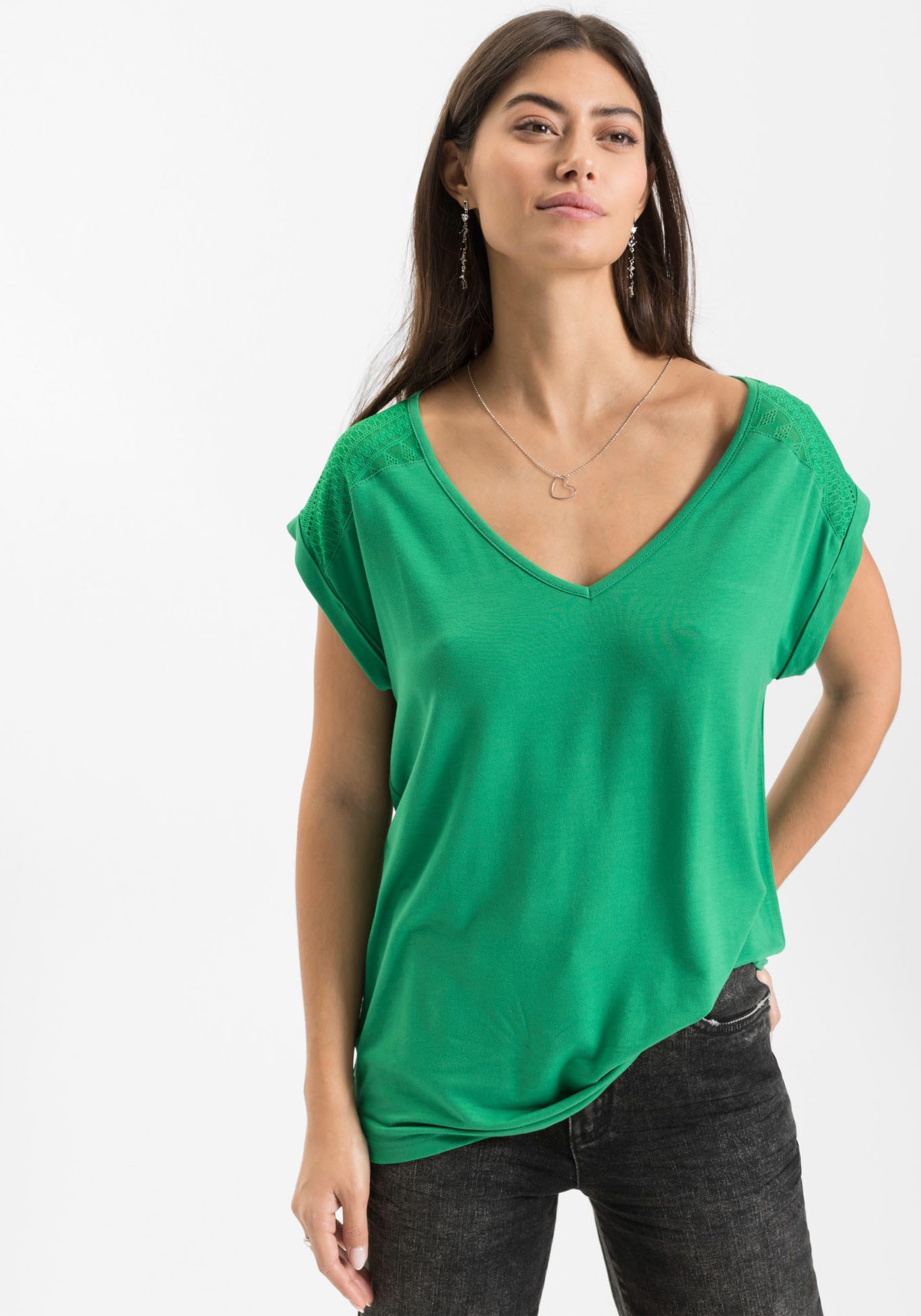 bonprix T-Shirt lockere Passform, Kurzarm, aus Viskose-Mix, mit hochwertiger Spitze
