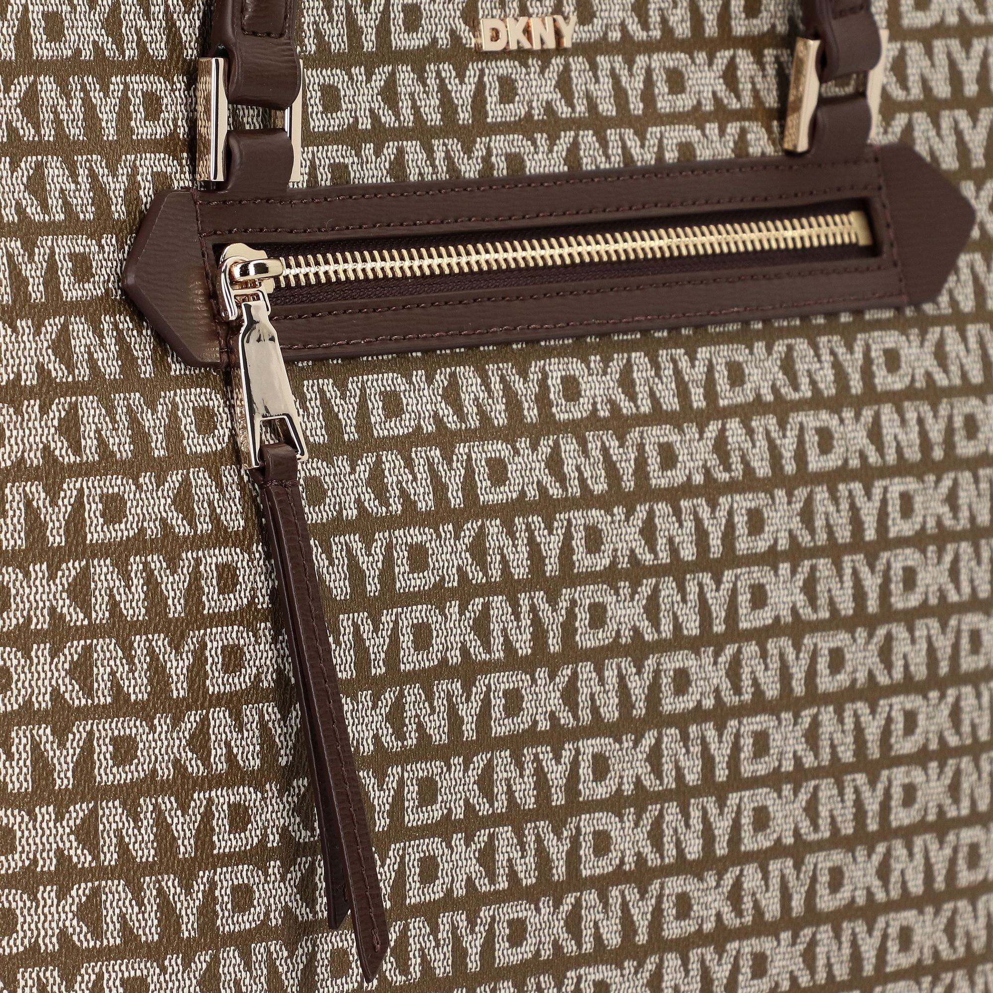 DKNY Shopper Bryant Ave, PVC