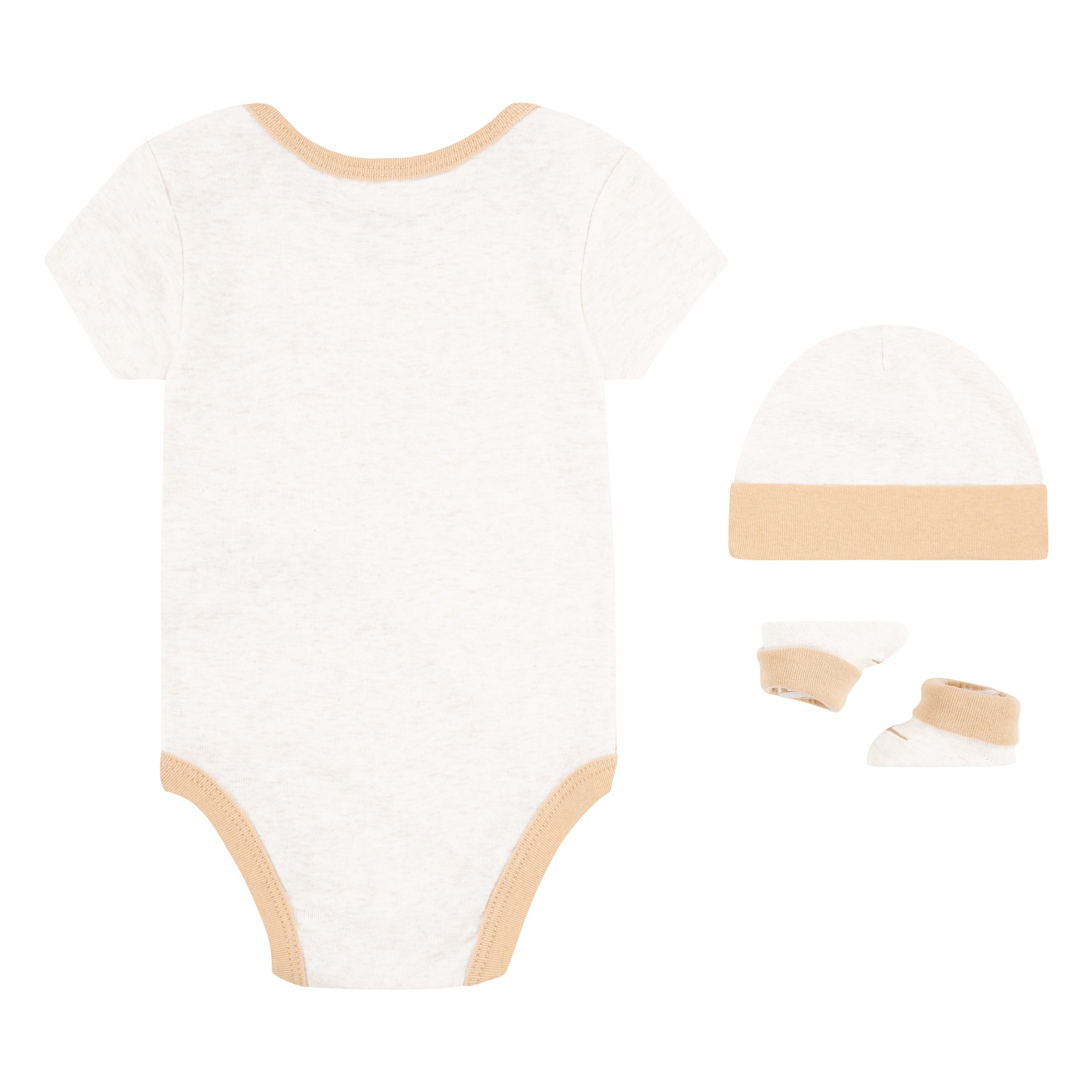 Nike Sportswear Neugeborenen-Geschenkset NHN NIKE SWOOSH (3-tlg) für Babys, dreiteiliges Set, weiches Material