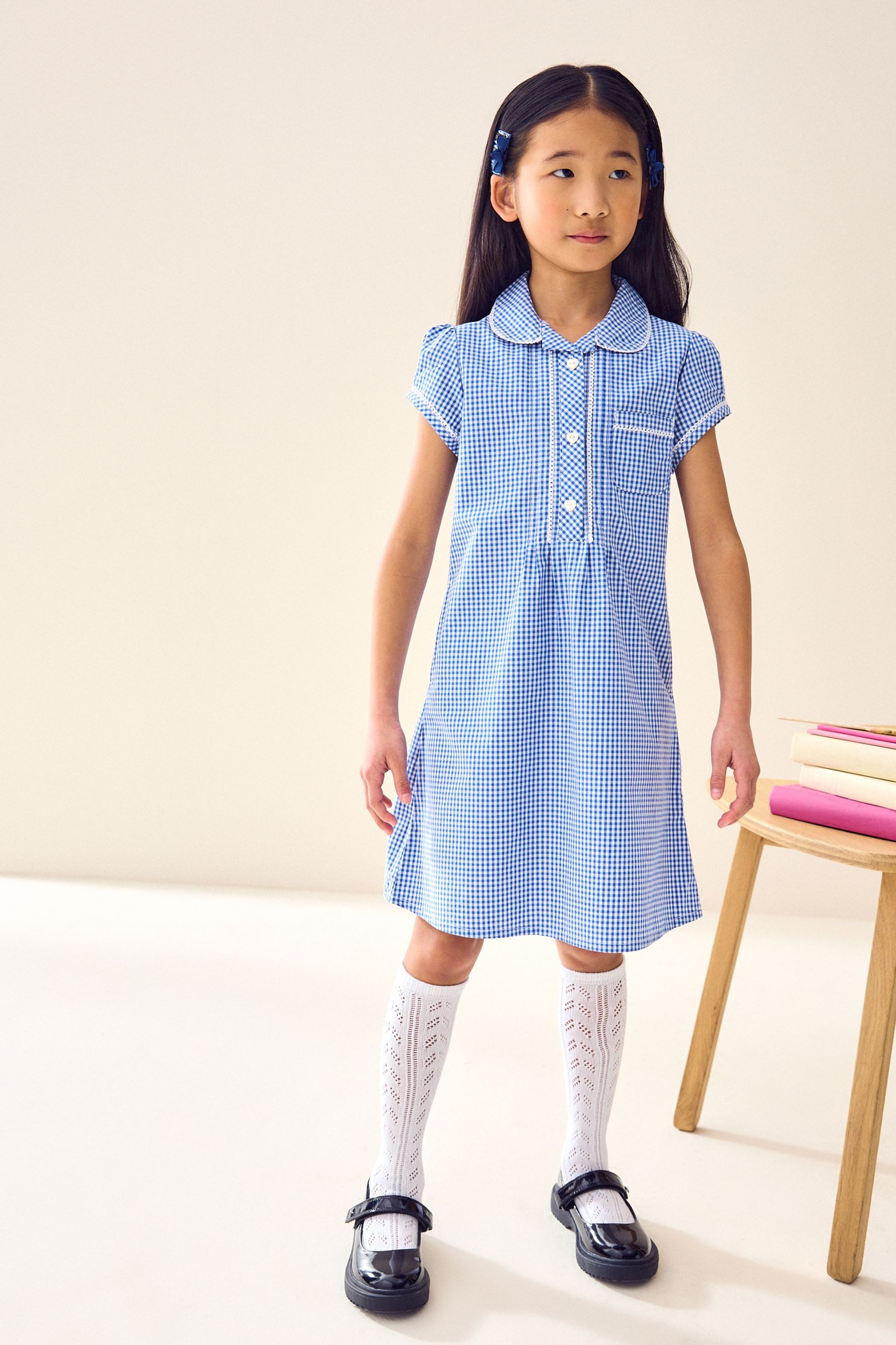 Next Karokleid Kleid mit Vichykaros, Knopfleiste + Spitzenbesatz (1-tlg)