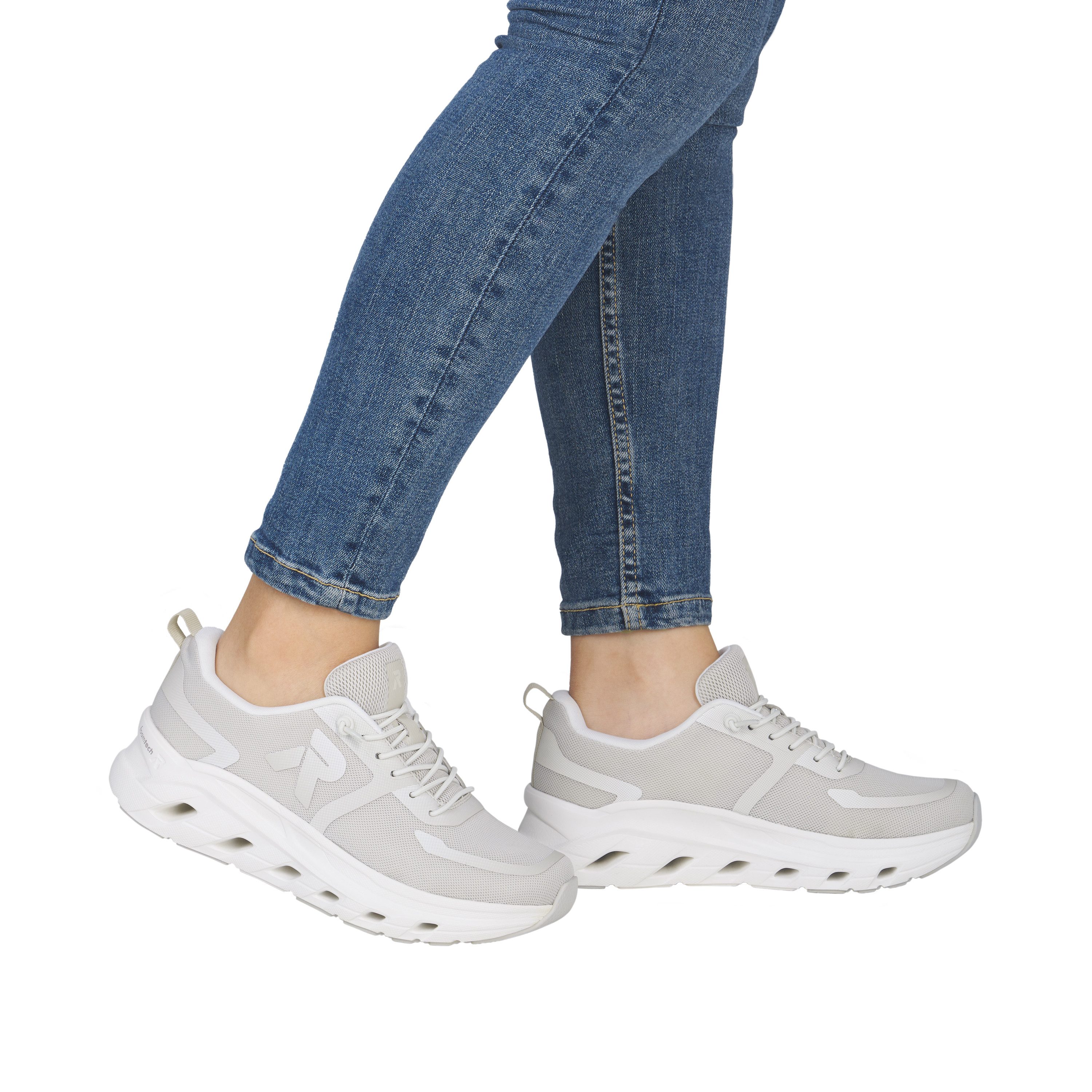 Rieker Sport Slip-On Sneaker Schlupfschuh, Freizeitsneaker, Halbschuh mit softem Schaftrand