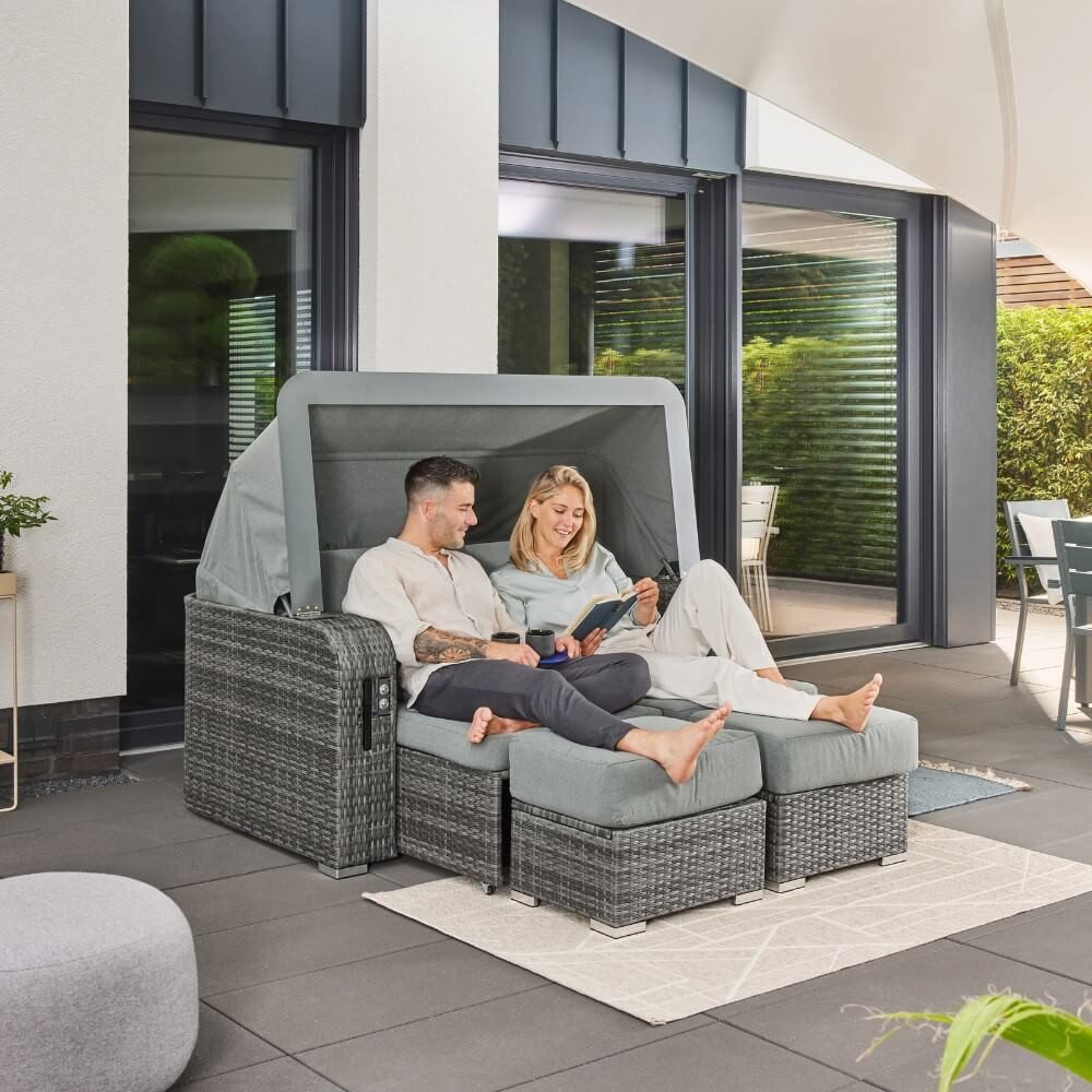 HOME DELUXE Strandkorb HOLBY, 2-Sitzer, inkl. Klapptisch & herausziehbare Hocker, Rattanmöbel
