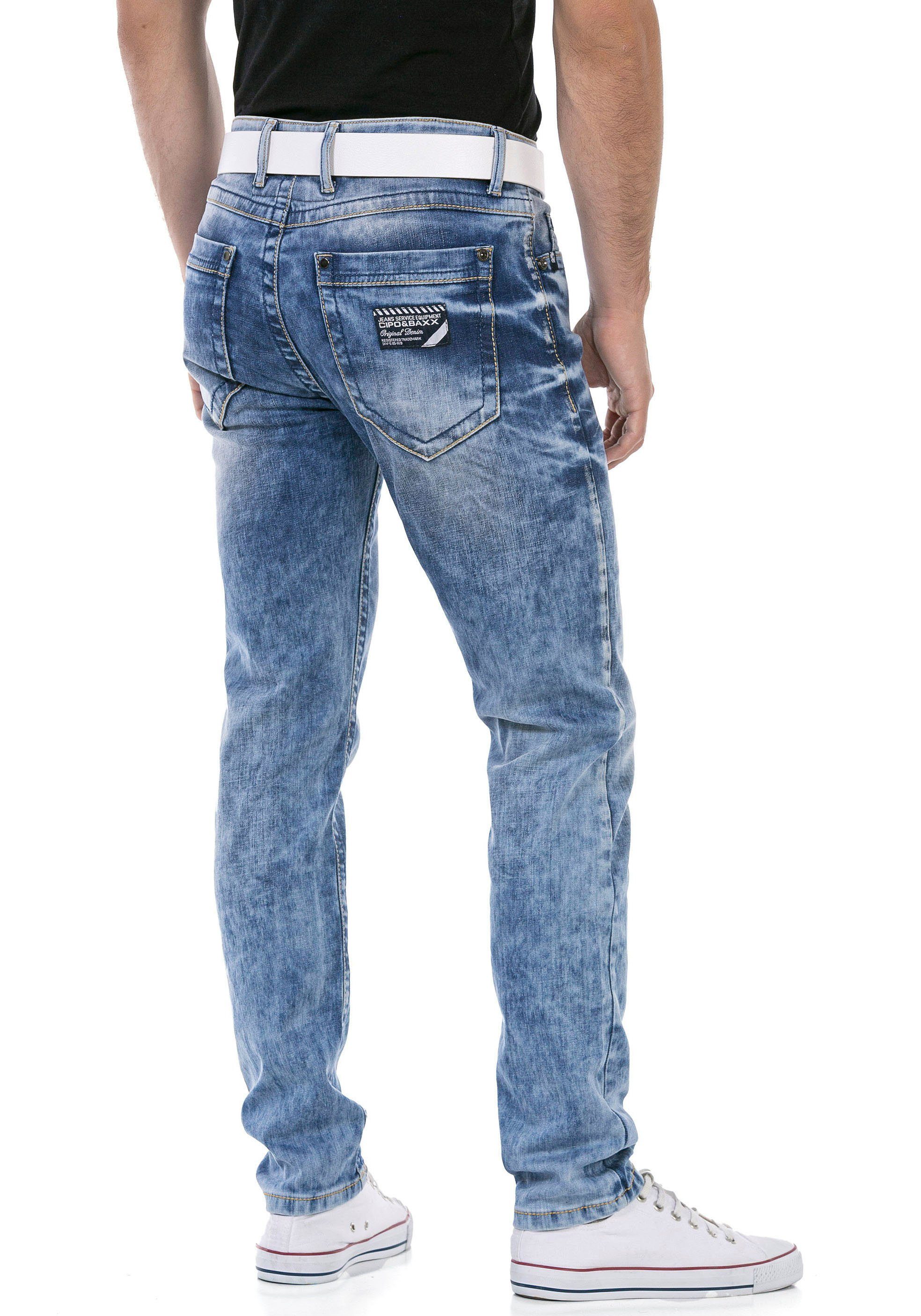 Cipo & Baxx Regular-fit-Jeans mit markanter blue Waschung