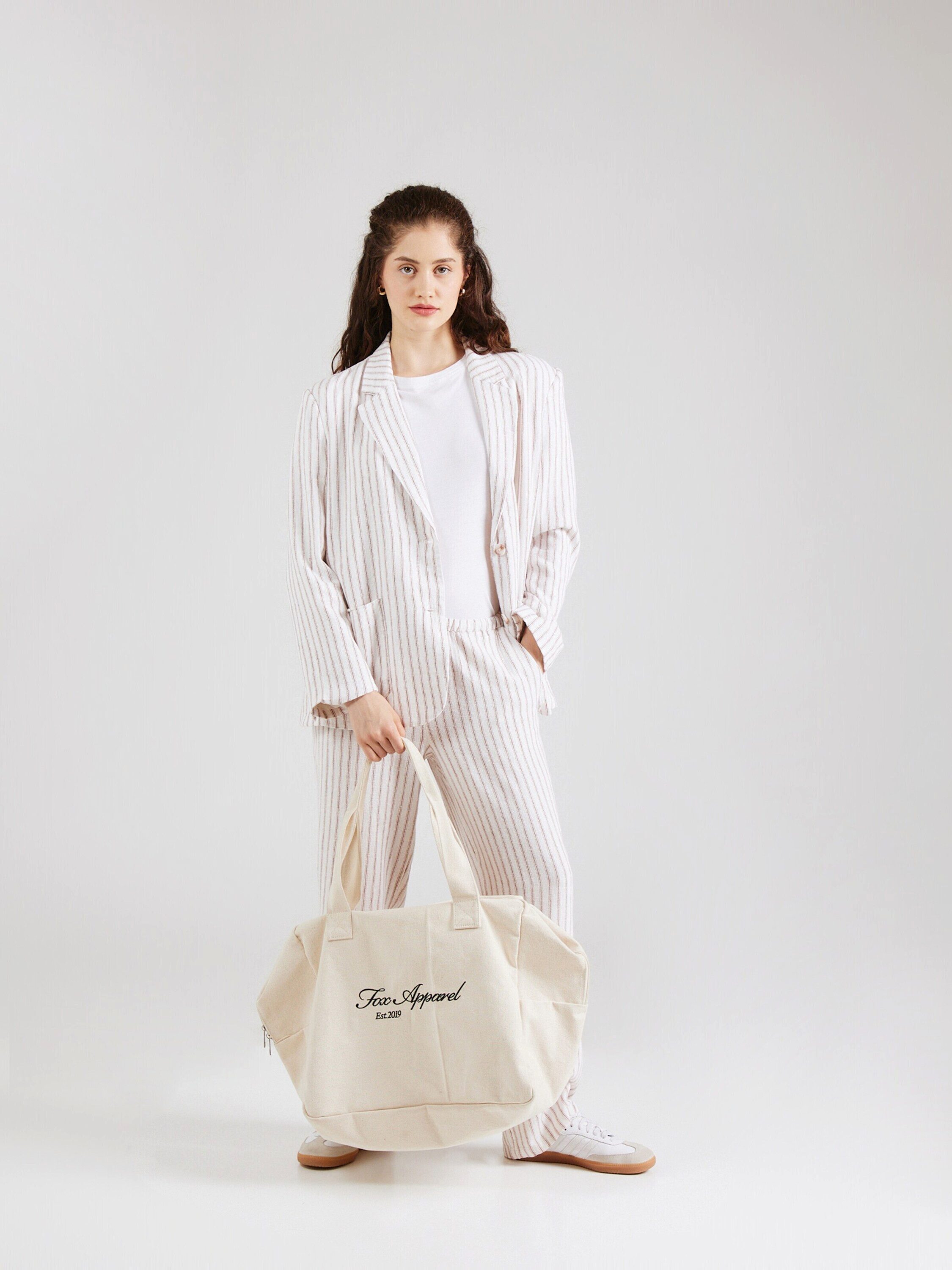 Vero Moda Kurzblazer VMLOLA (1-tlg) Plain/ohne Details
