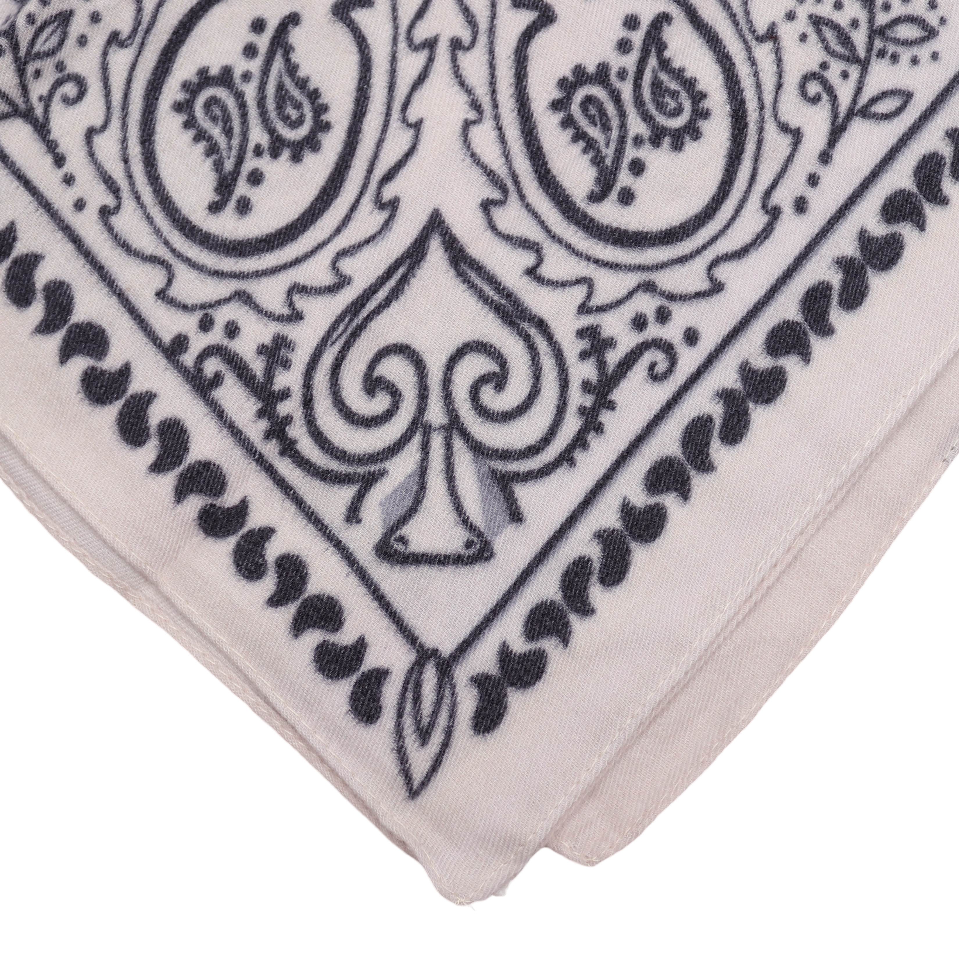 MIRROSI Nickituch Damen leicht angerautes Vierecktuch mit Paisley-Muster, aus Viskose, (Neue Kollektion Herbst/Winter 2026), ca. 88x88cm, warmes Halstuch für He – Bild 4 von 5