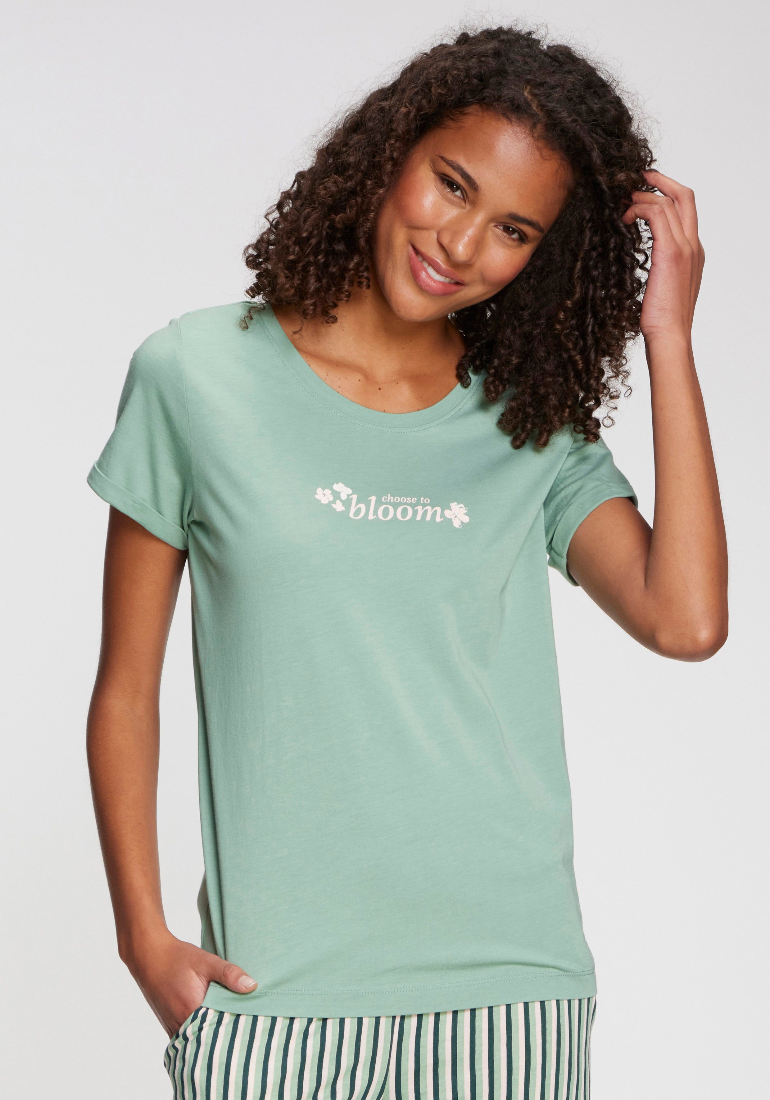 s.Oliver Pyjamaoberteil mit kleinem Frontprint