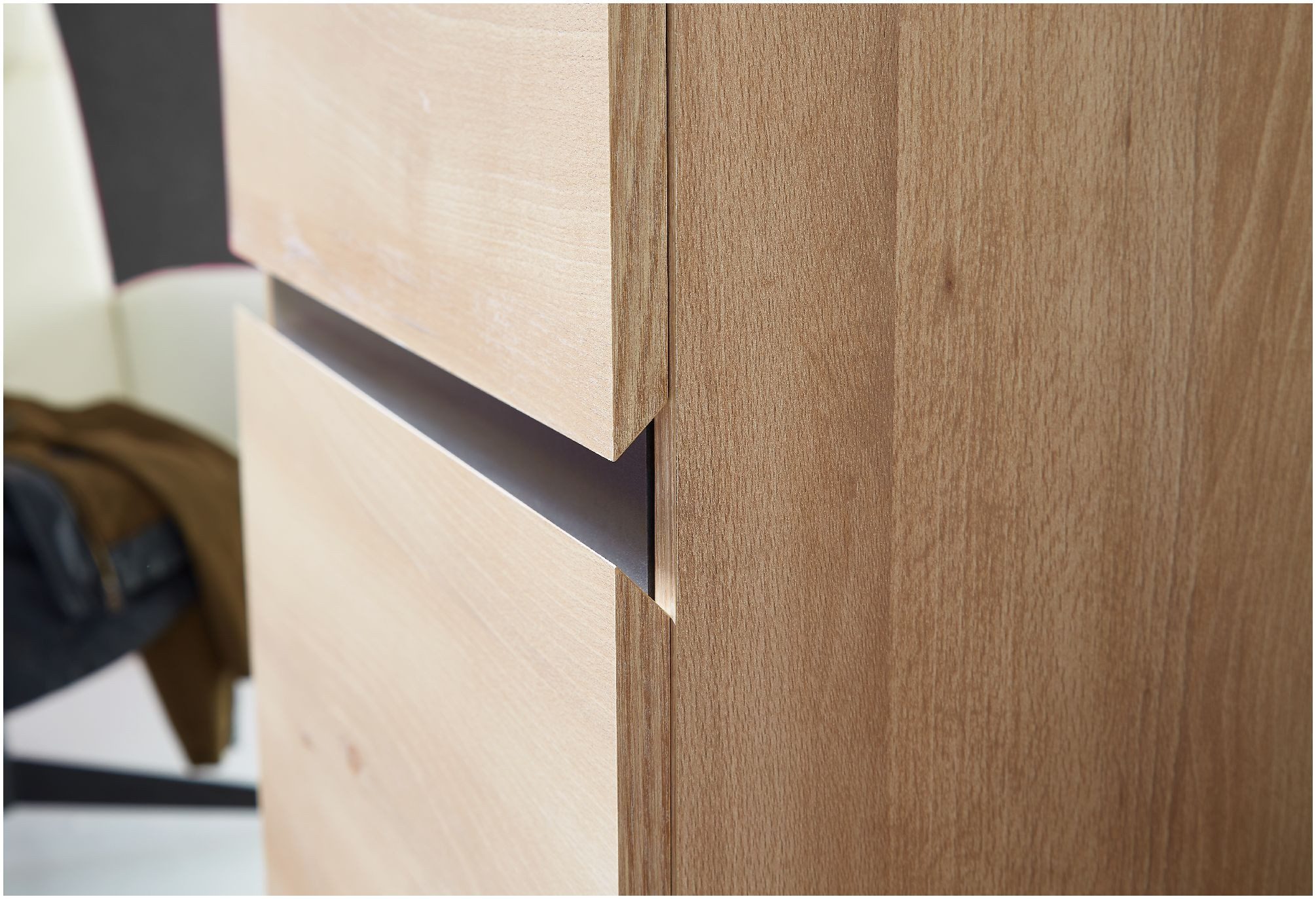 FURNARO Garderobenschrank Soft-Close Verstellbare Einlegeböden Made in Germany 200x54x40cm