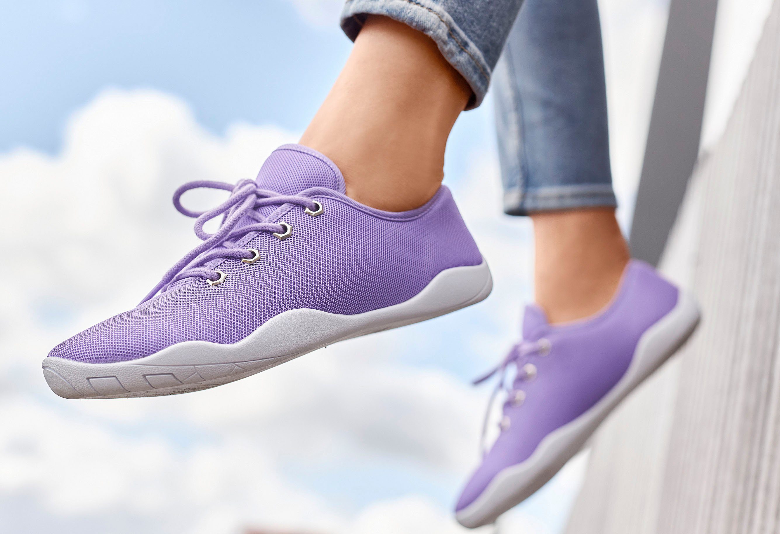LASCANA Sneaker mit ultraflache Sohle, superleicht, günstig online kaufen