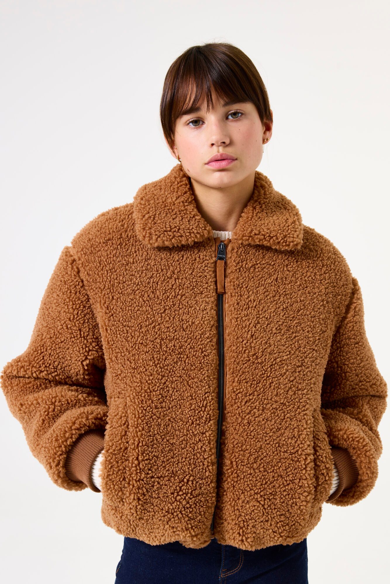 Garcia Fellimitatjacke hoher Kragen und Kapuze