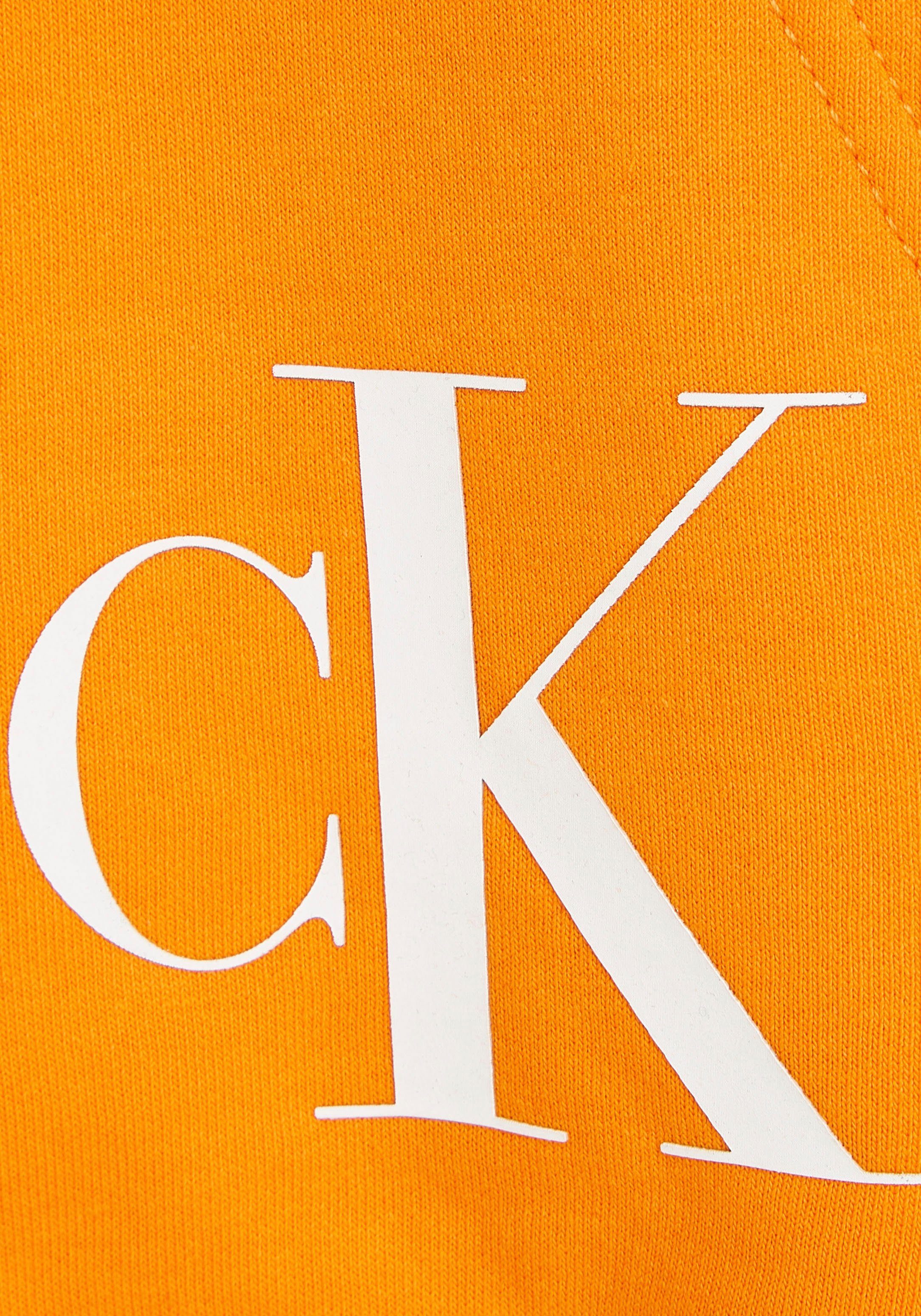 Calvin Klein Logodruck Orange Vibrant Klein Kapuzensweatshirt mit Jeans Calvin