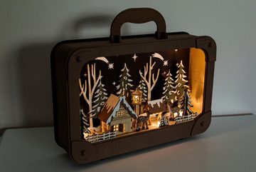 Myflair Möbel & Accessoires LED Lichtbox Koffer mit LED-Dekoration, Weihnachtsdeko aus Holz, LED fest integriert, Dekolicht mit Weihnachtsdorf in verschneiter Landschaft