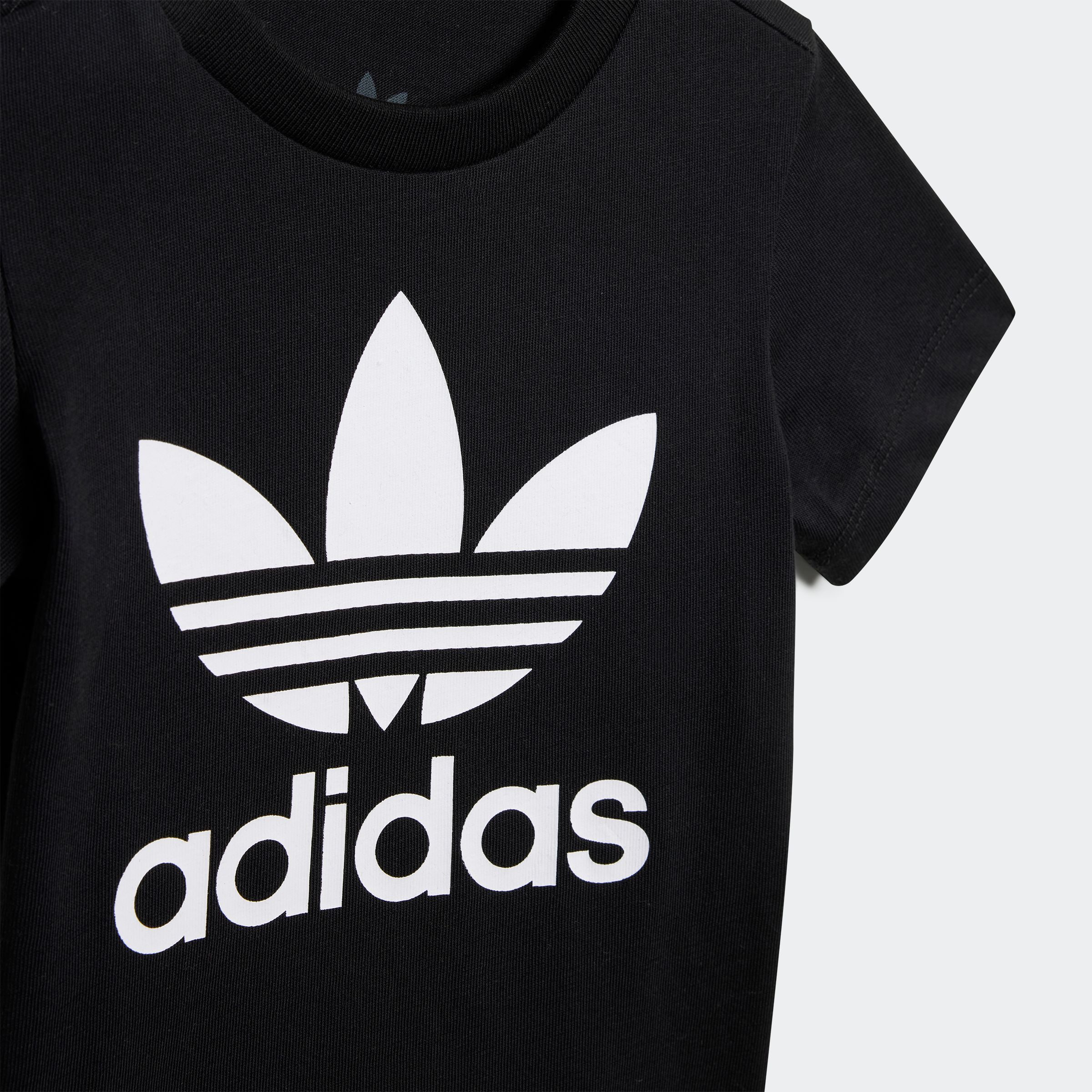 adidas Originals T-Shirt & Shorts KIDS SET