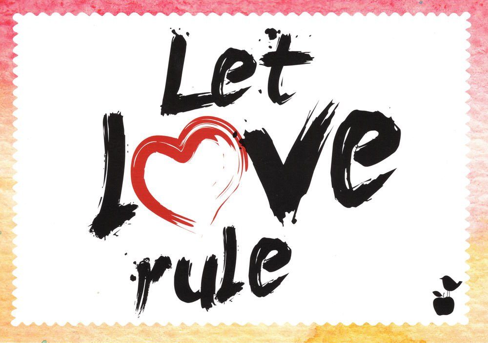 Postkarte "Let Love rule"