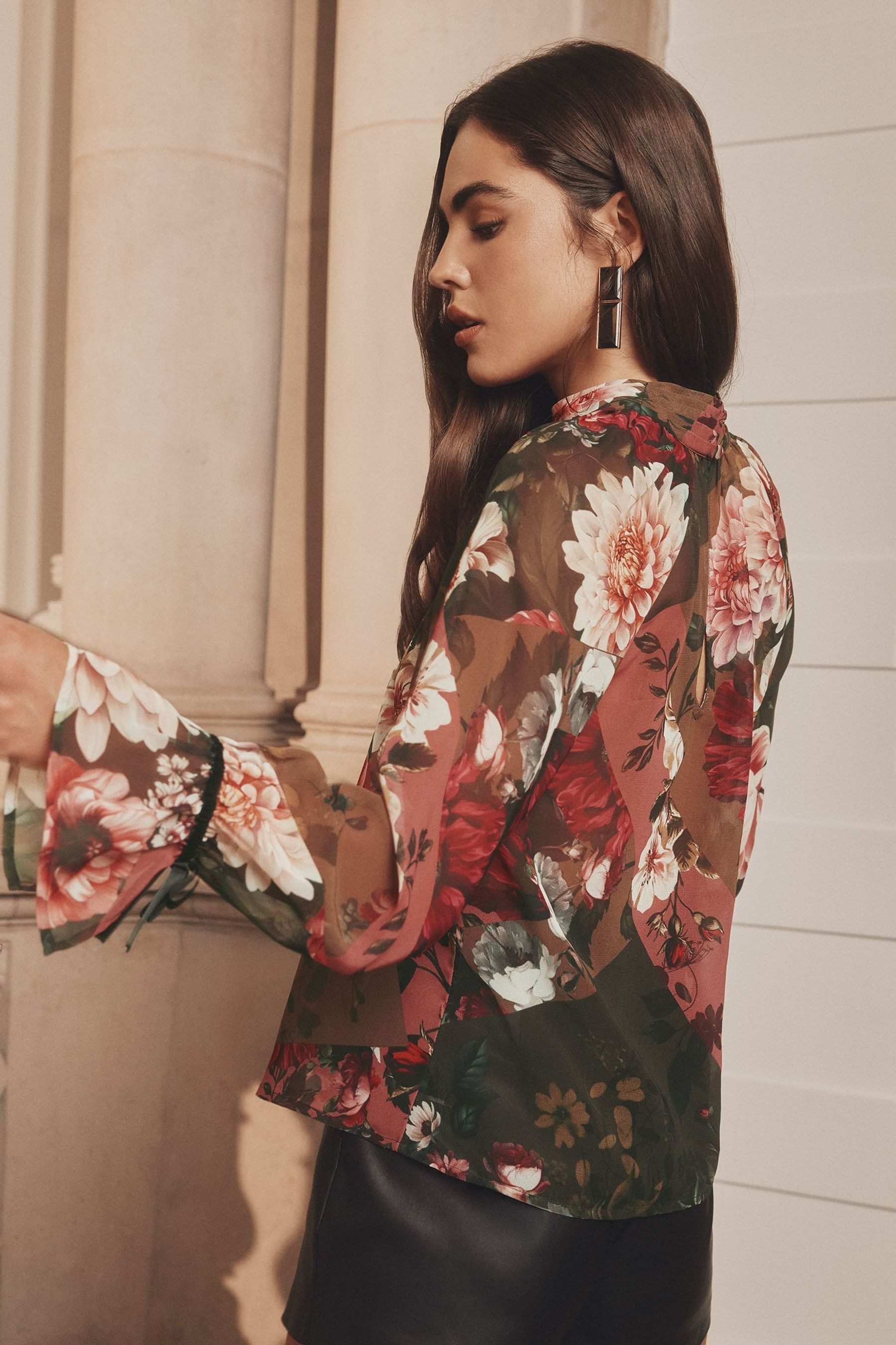 LIPSY Langarmbluse Lipsy Hoch geschlossene Bluse, Regular (1-tlg) günstig online kaufen