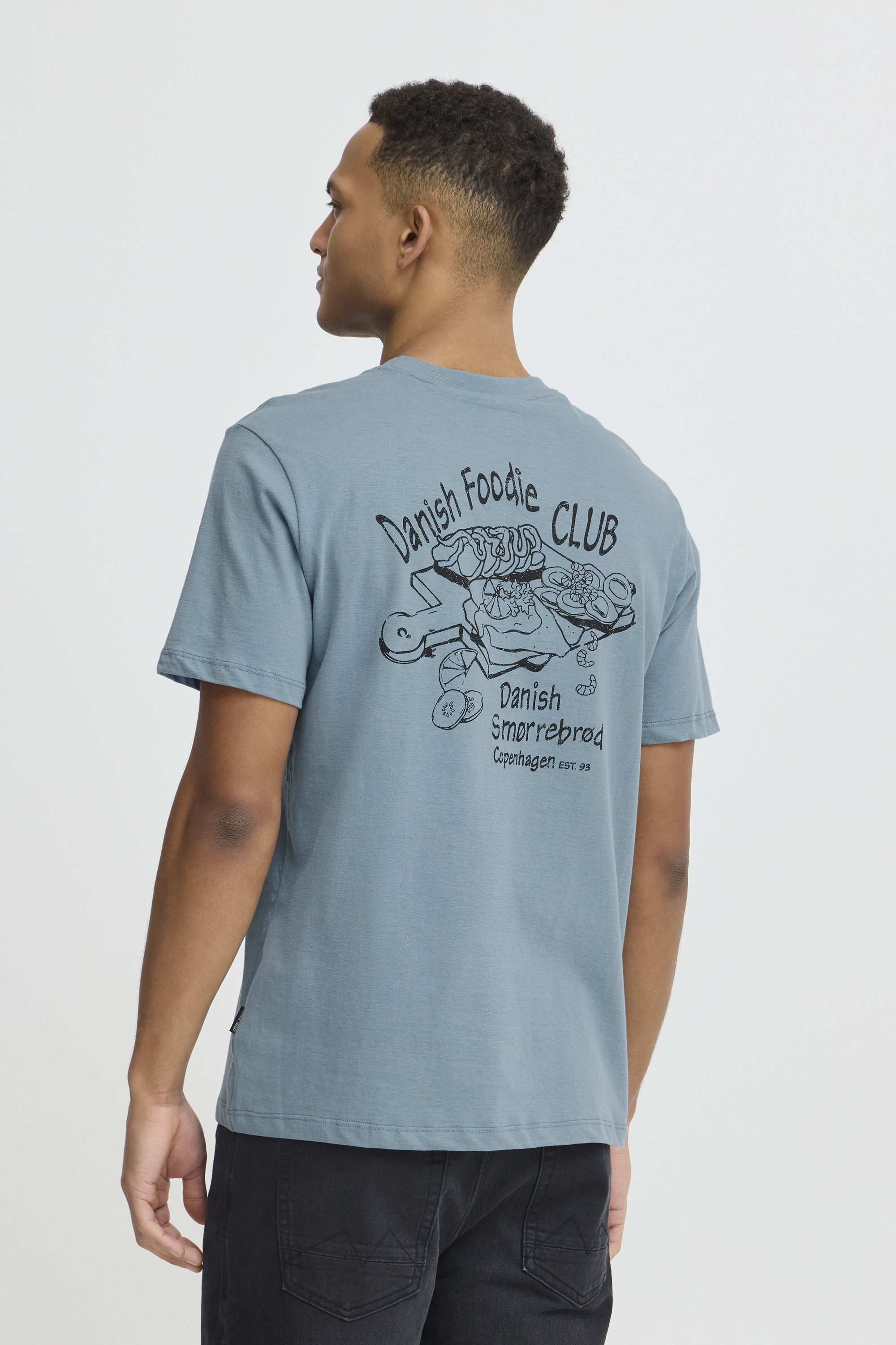 Blend Rundhalsshirt BHViggo (1-tlg) Lässiges T-Shirt mit Backprint