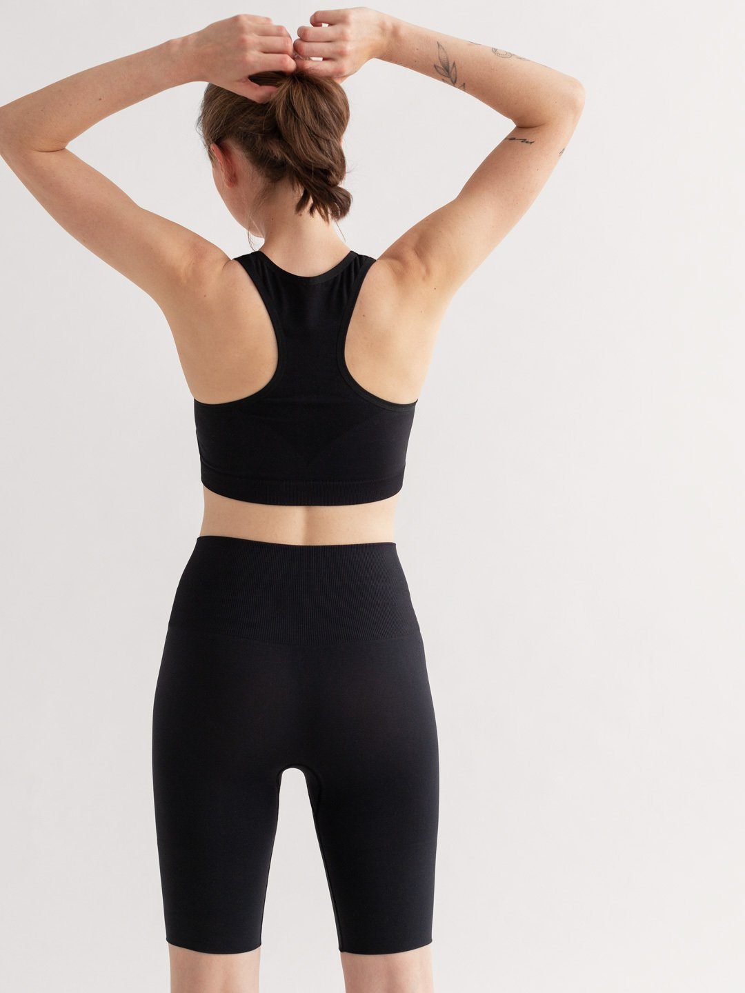 Erlich Textil Sport-Bustier Juna Sport Radler aus recyceltem Polyamid (1-tlg)